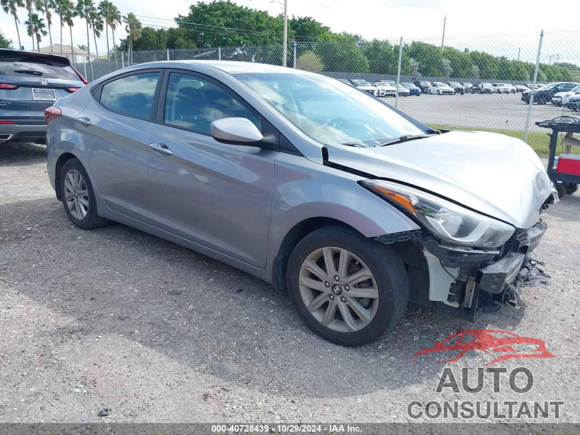 HYUNDAI ELANTRA 2015 - KMHDH4AE0FU278308