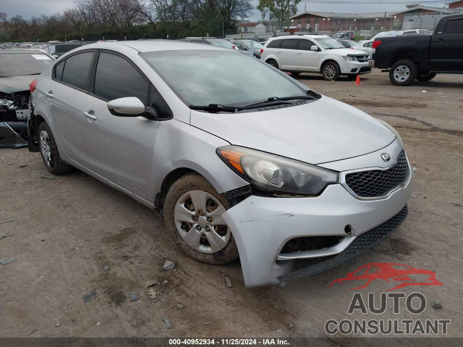 KIA FORTE 2016 - KNAFK4A6XG5584237