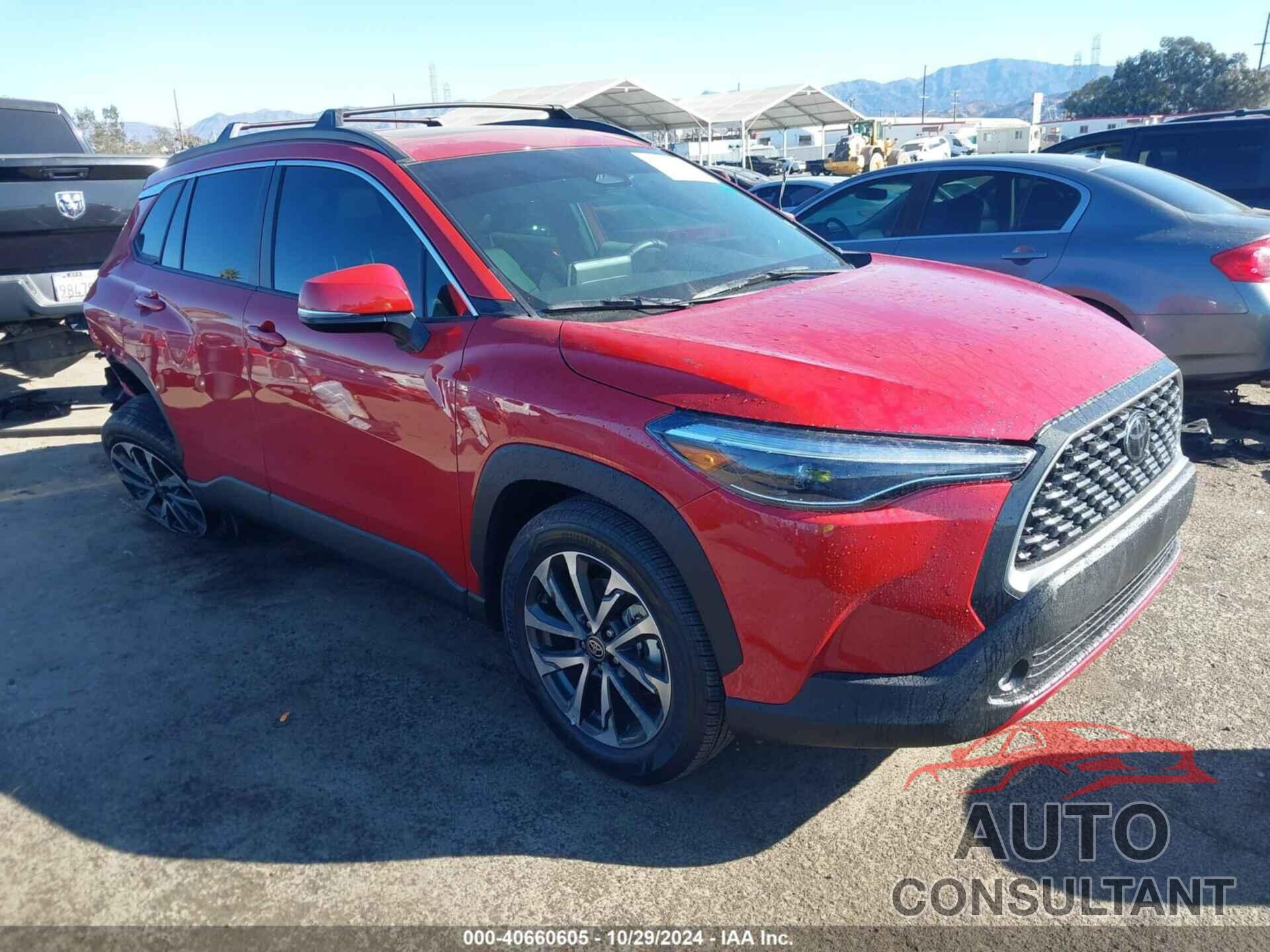 TOYOTA COROLLA CROSS 2024 - 7MUDAAAG2RV097959