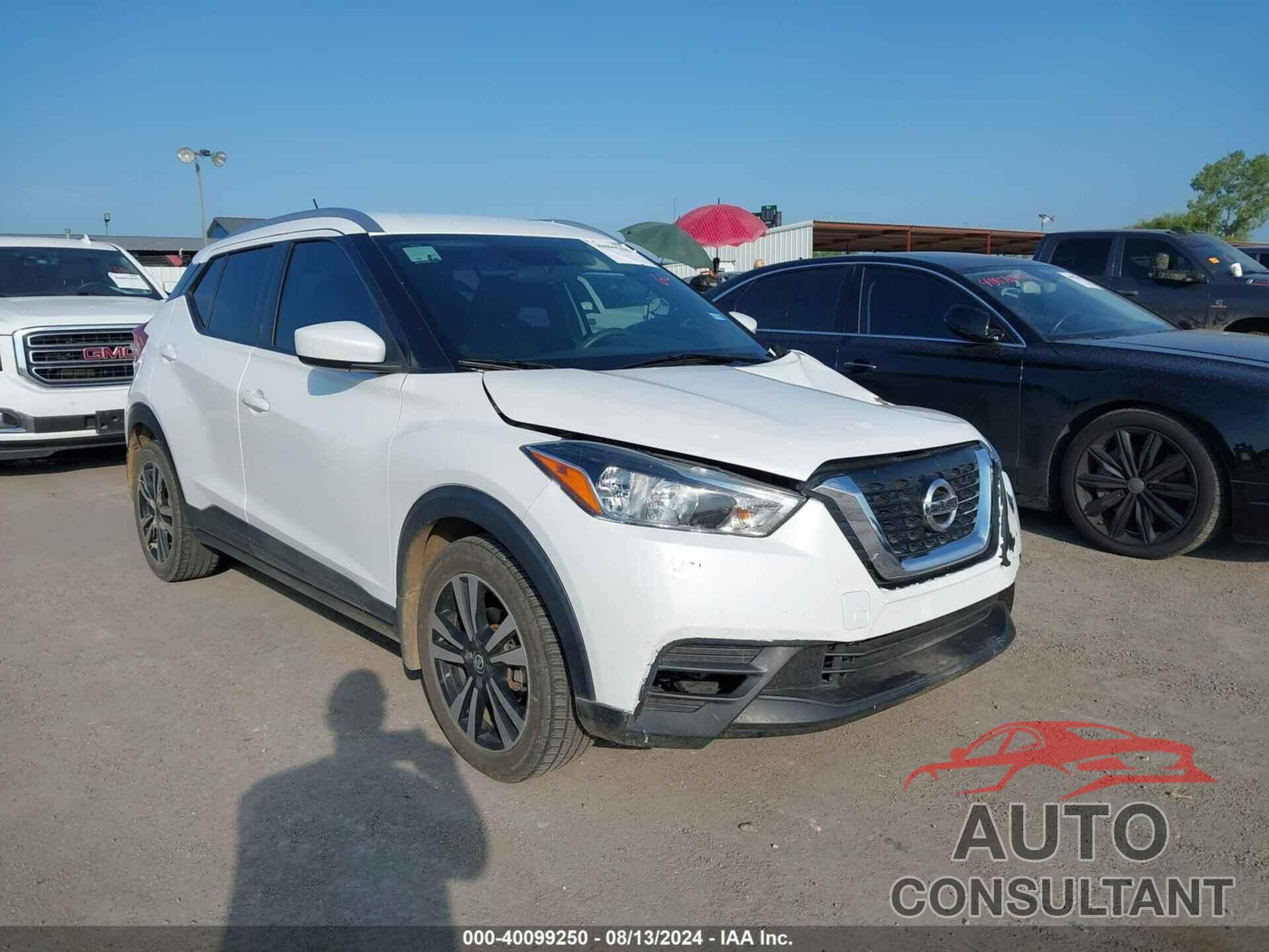 NISSAN KICKS 2018 - 3N1CP5CU1JL536371