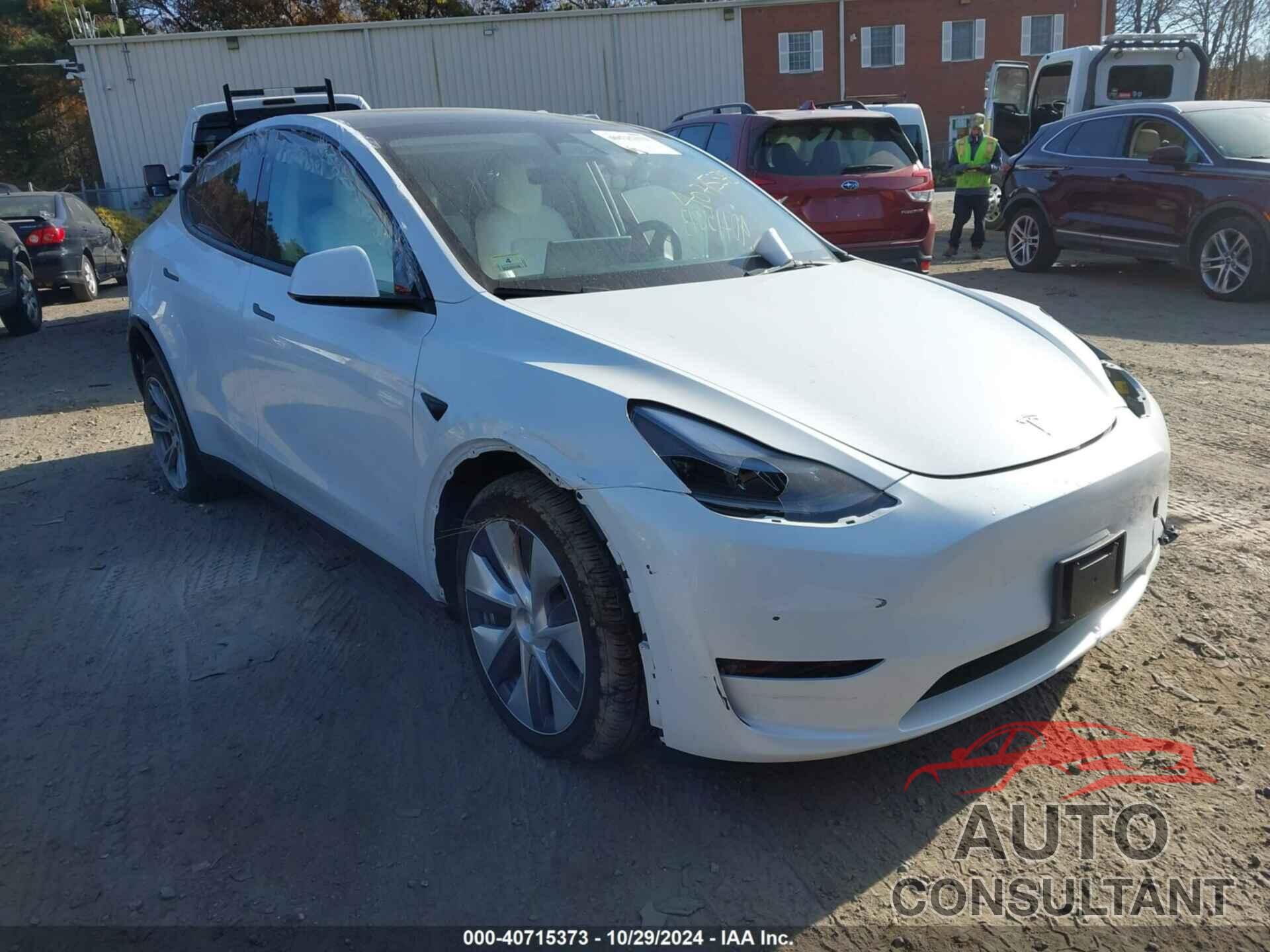 TESLA MODEL Y 2023 - 7SAYGDEEXPF876275