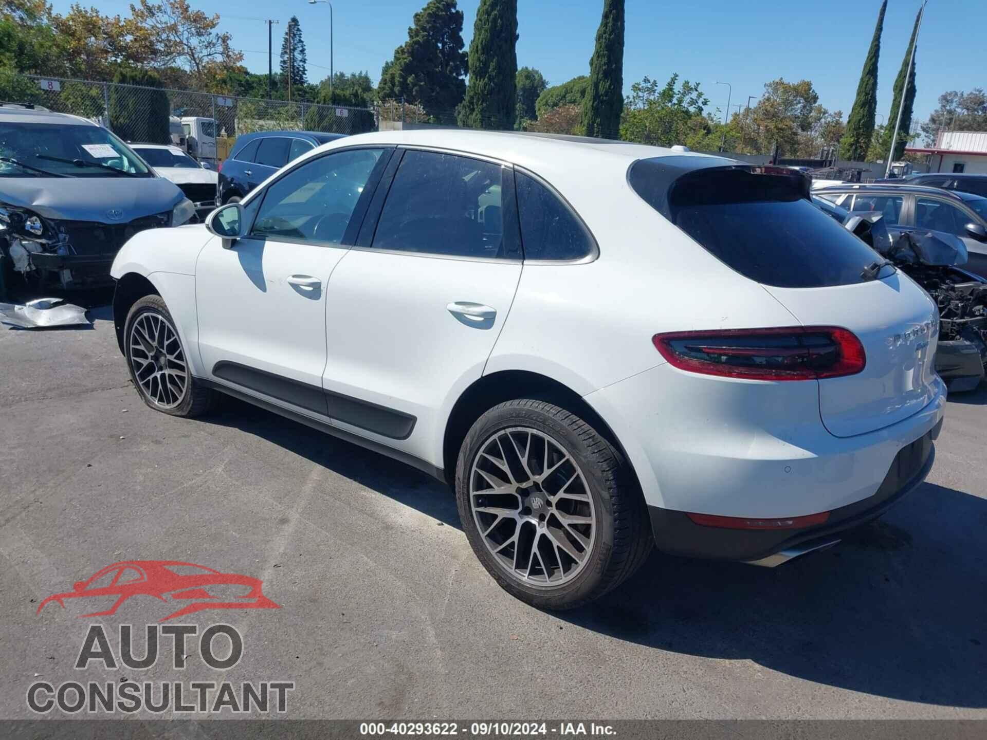 PORSCHE MACAN 2017 - WP1AA2A59HLB01974
