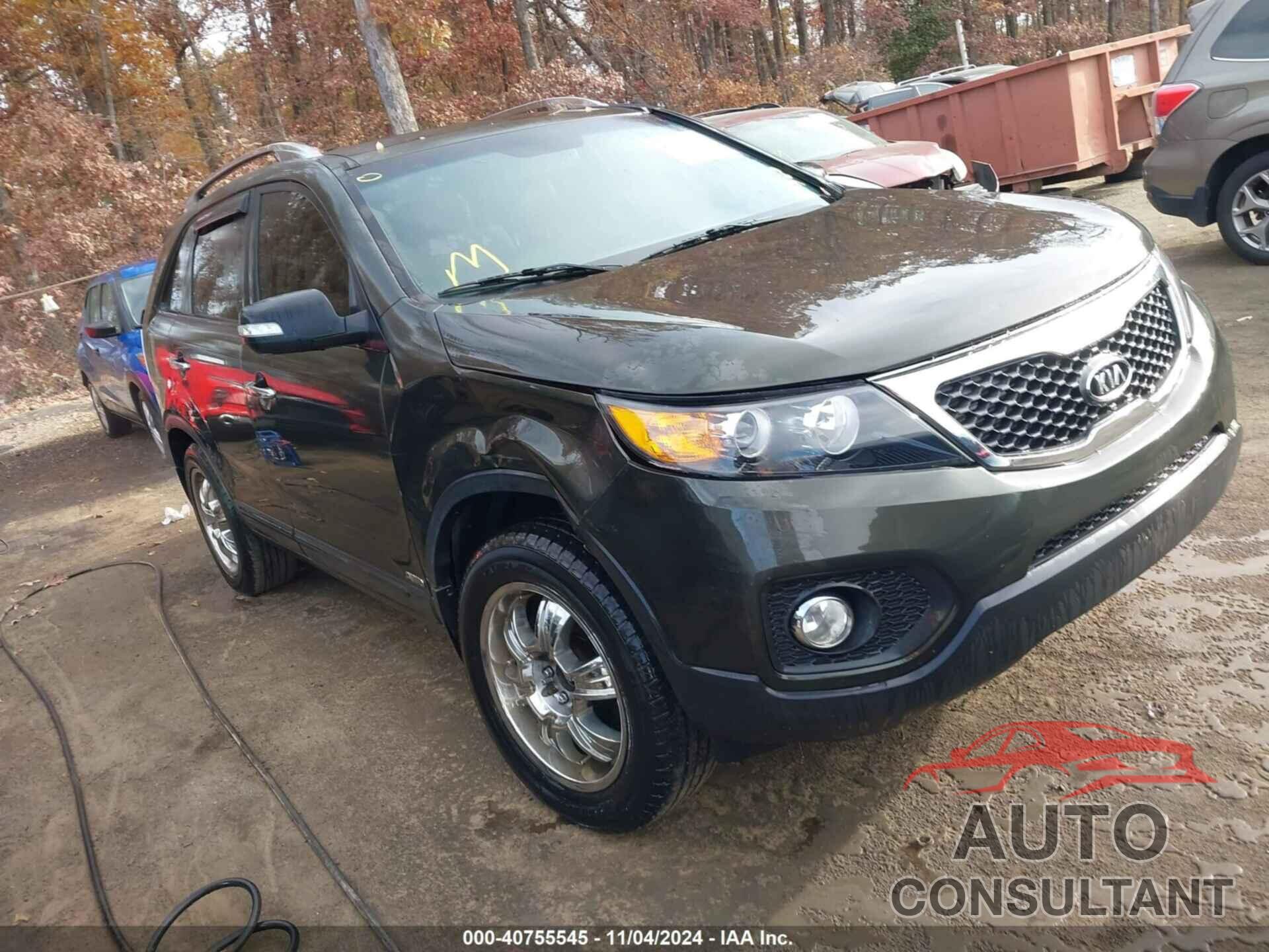 KIA SORENTO 2011 - 5XYKUDA25BG114867