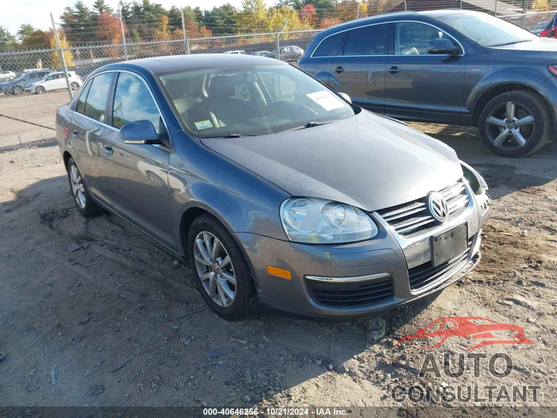 VOLKSWAGEN JETTA 2010 - 3VWRZ7AJ7AM034784