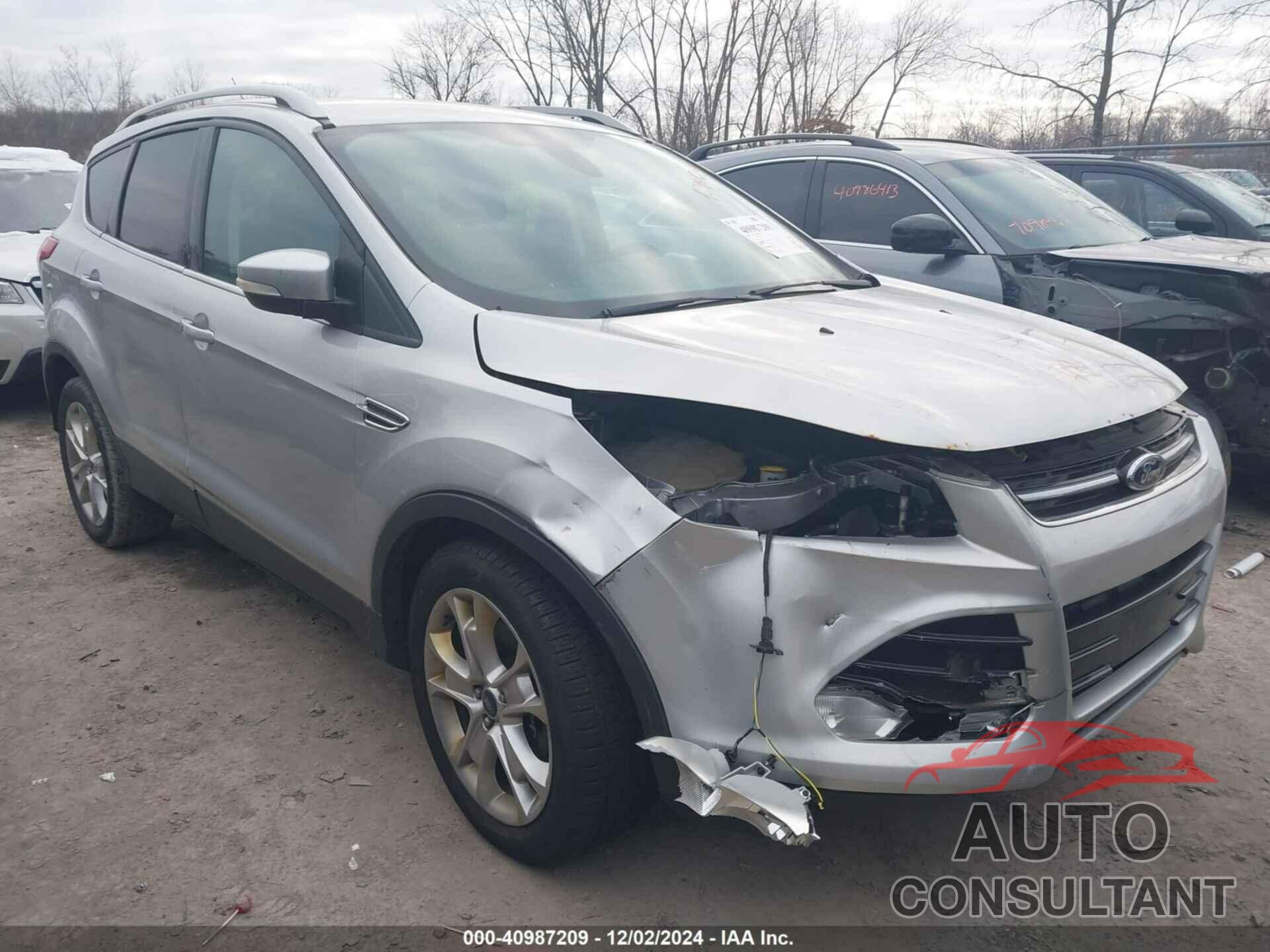 FORD ESCAPE 2015 - 1FMCU0J93FUA66585