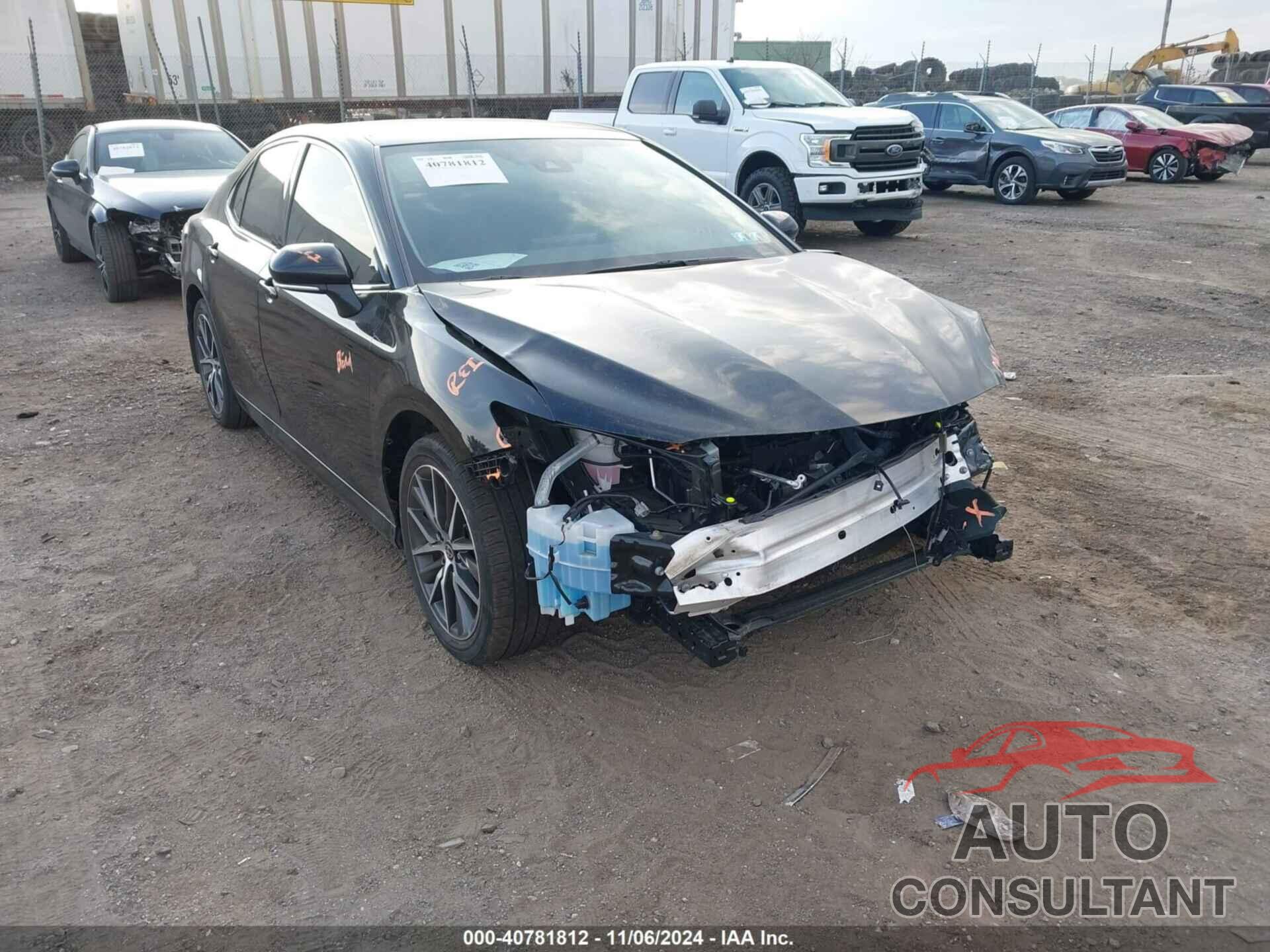TOYOTA CAMRY 2022 - 4T1F11AKXNU718213