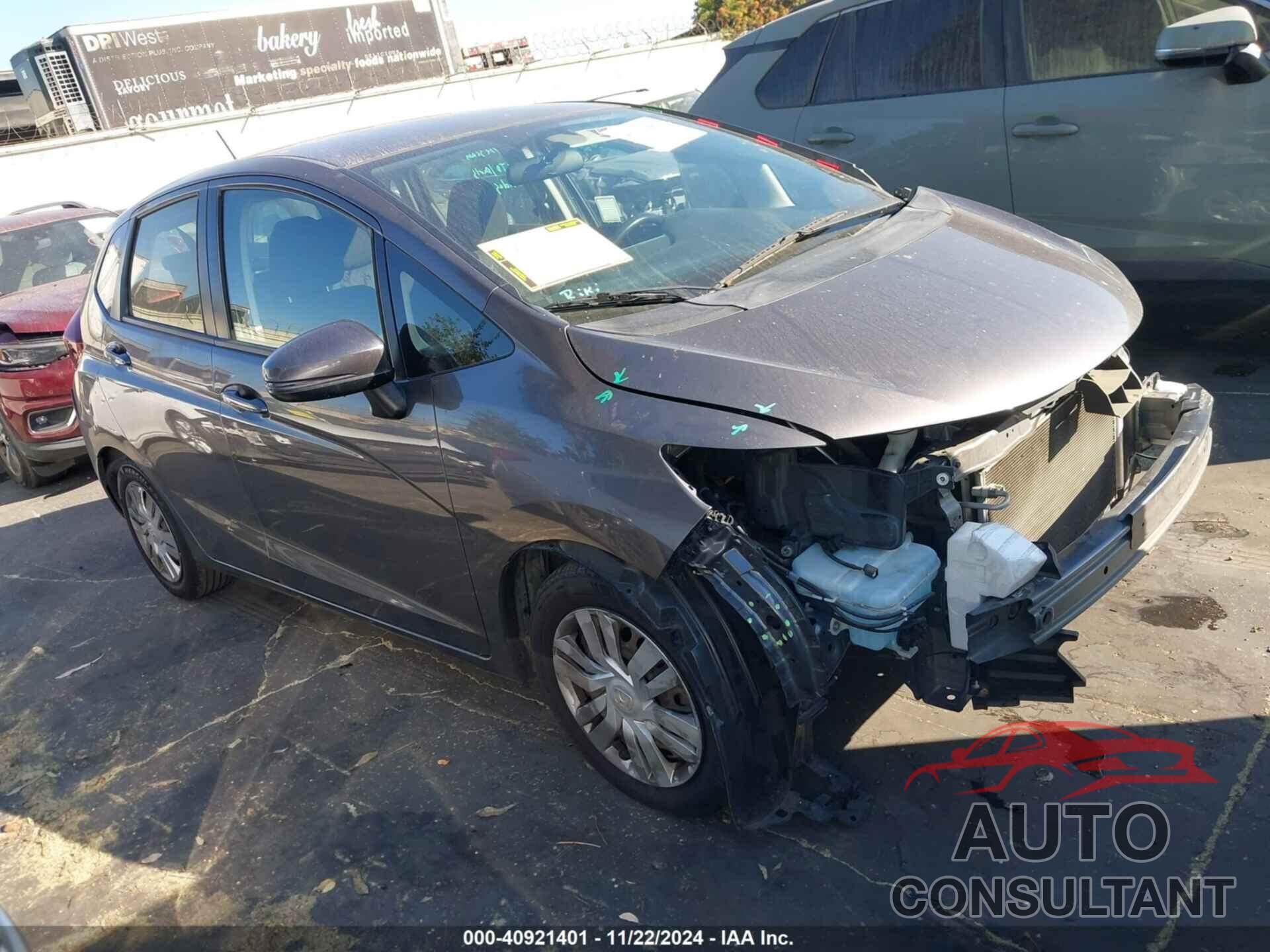 HONDA FIT 2016 - JHMGK5H56GS014665