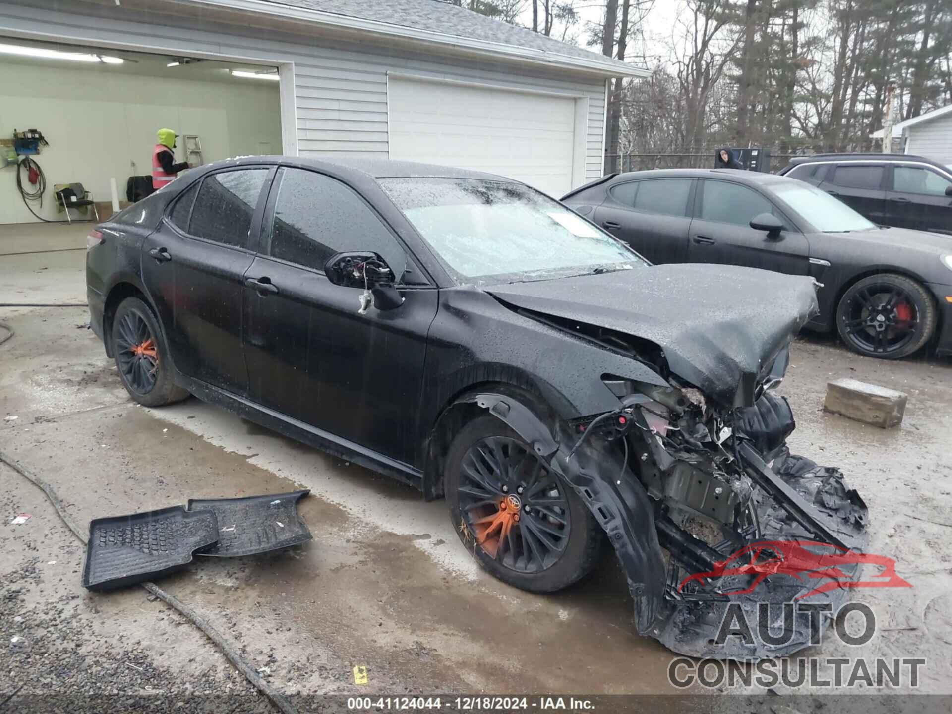 TOYOTA CAMRY 2022 - 4T1T11BK4NU050992