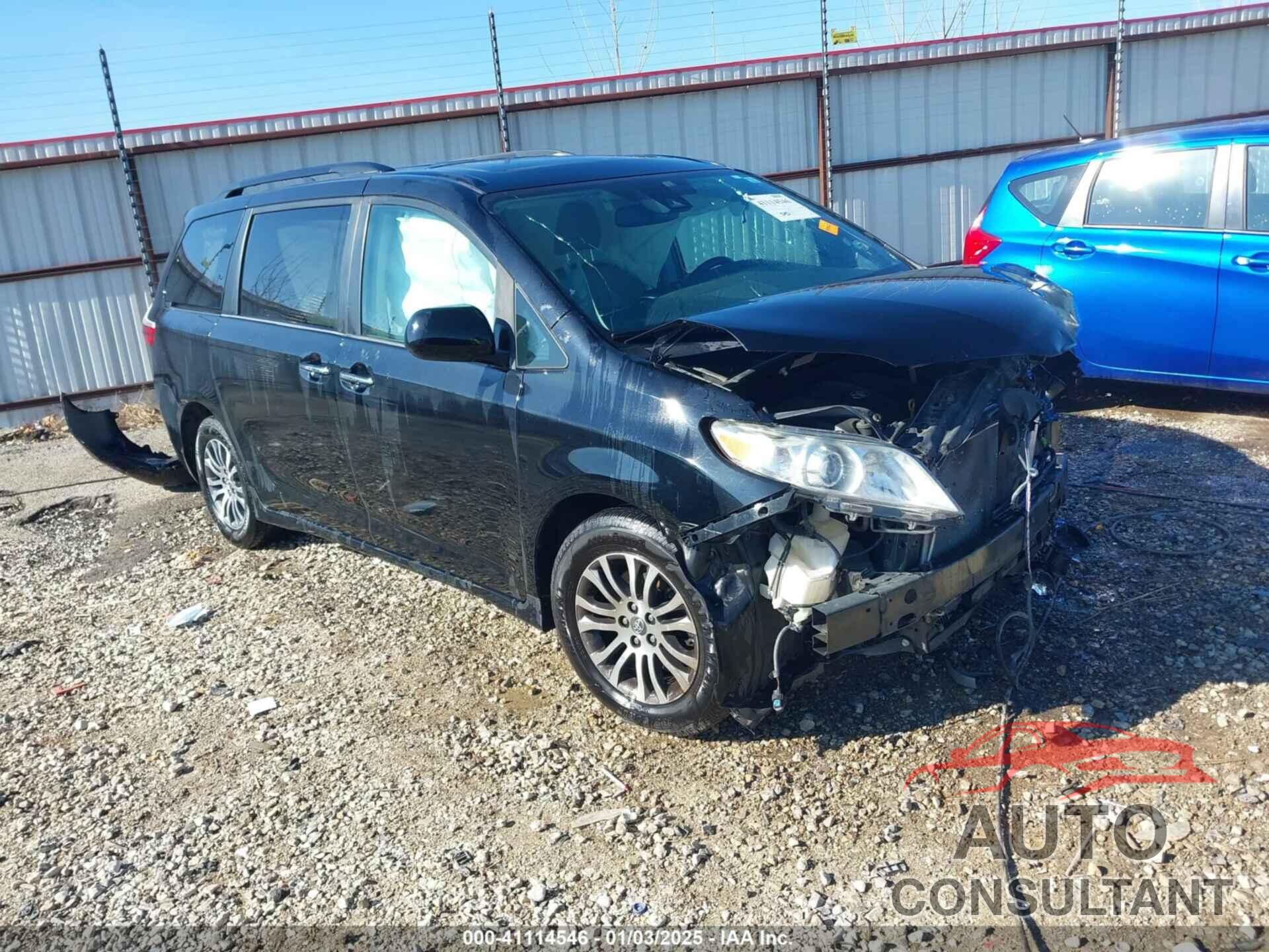 TOYOTA SIENNA 2019 - 5TDYZ3DC9KS995408