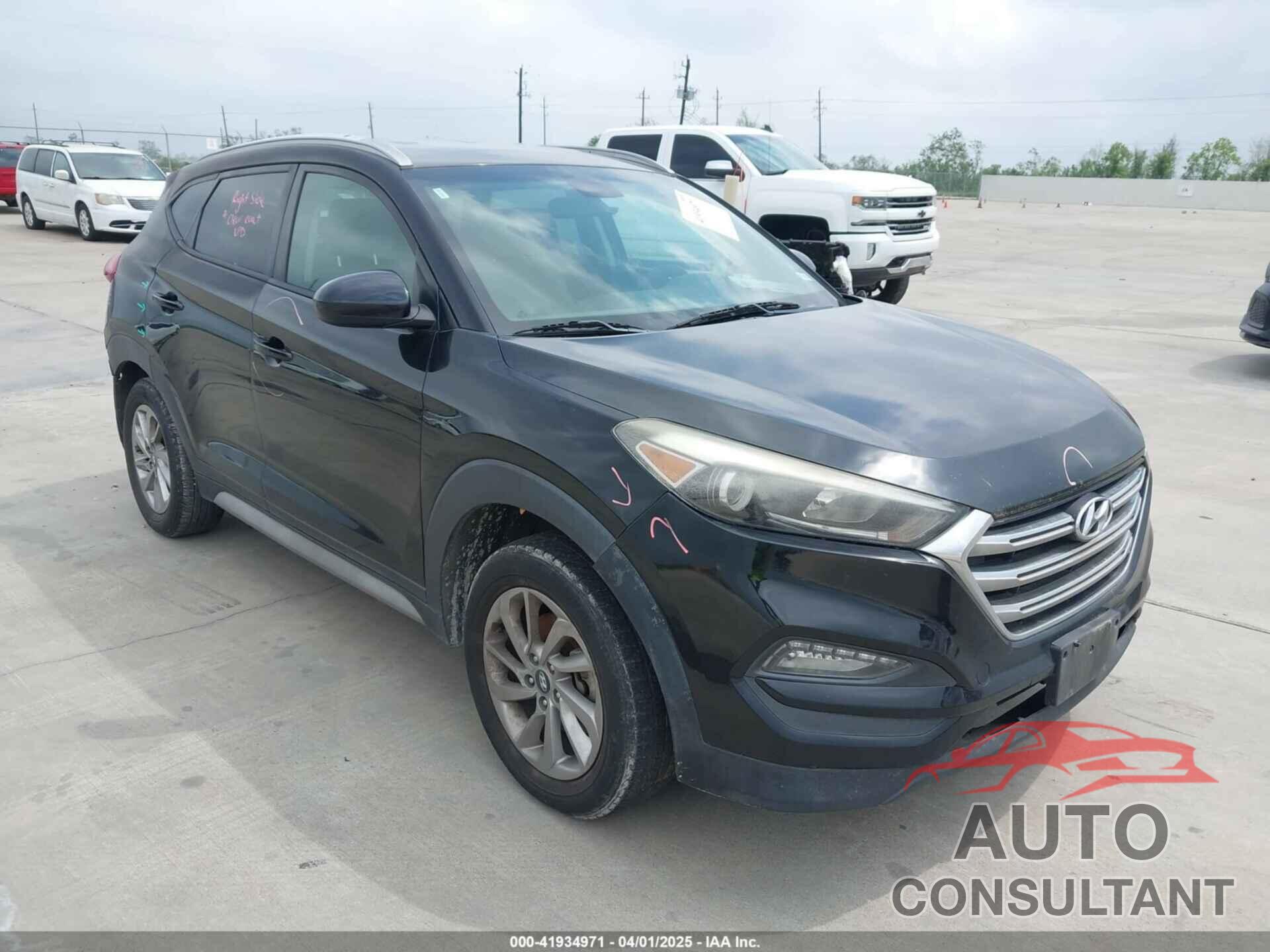 HYUNDAI TUCSON 2018 - KM8J33A45JU613123