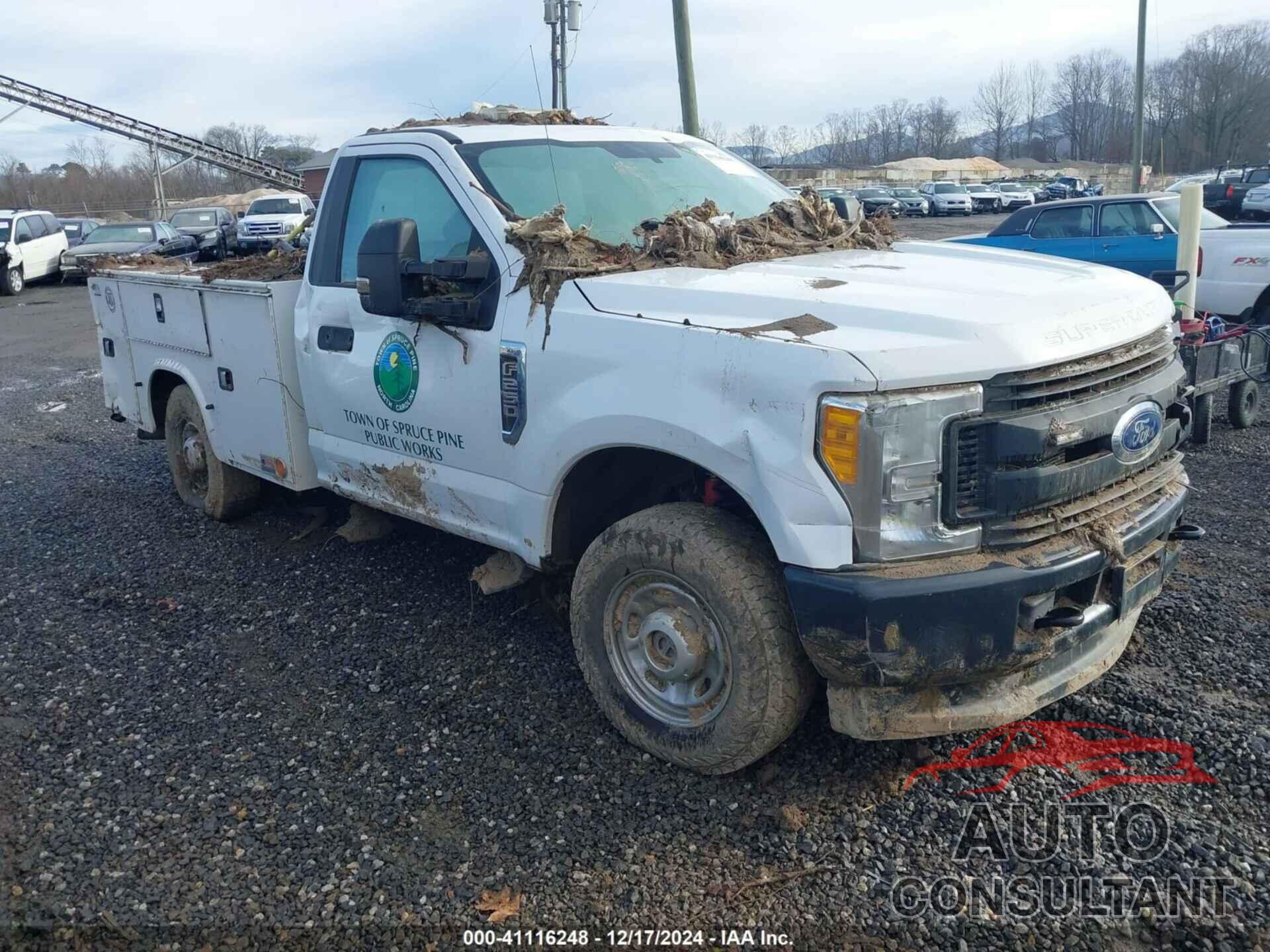 FORD F-250 2017 - 1FTBF2B63HEB80268