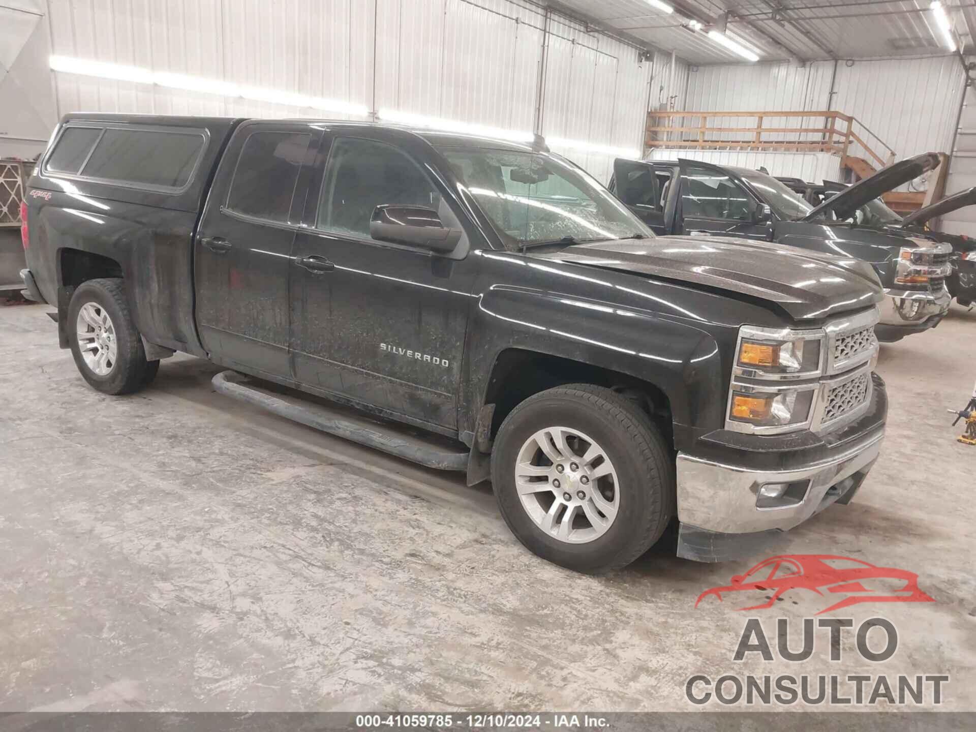 CHEVROLET SILVERADO 1500 2015 - 1GCVKREC4FZ246321