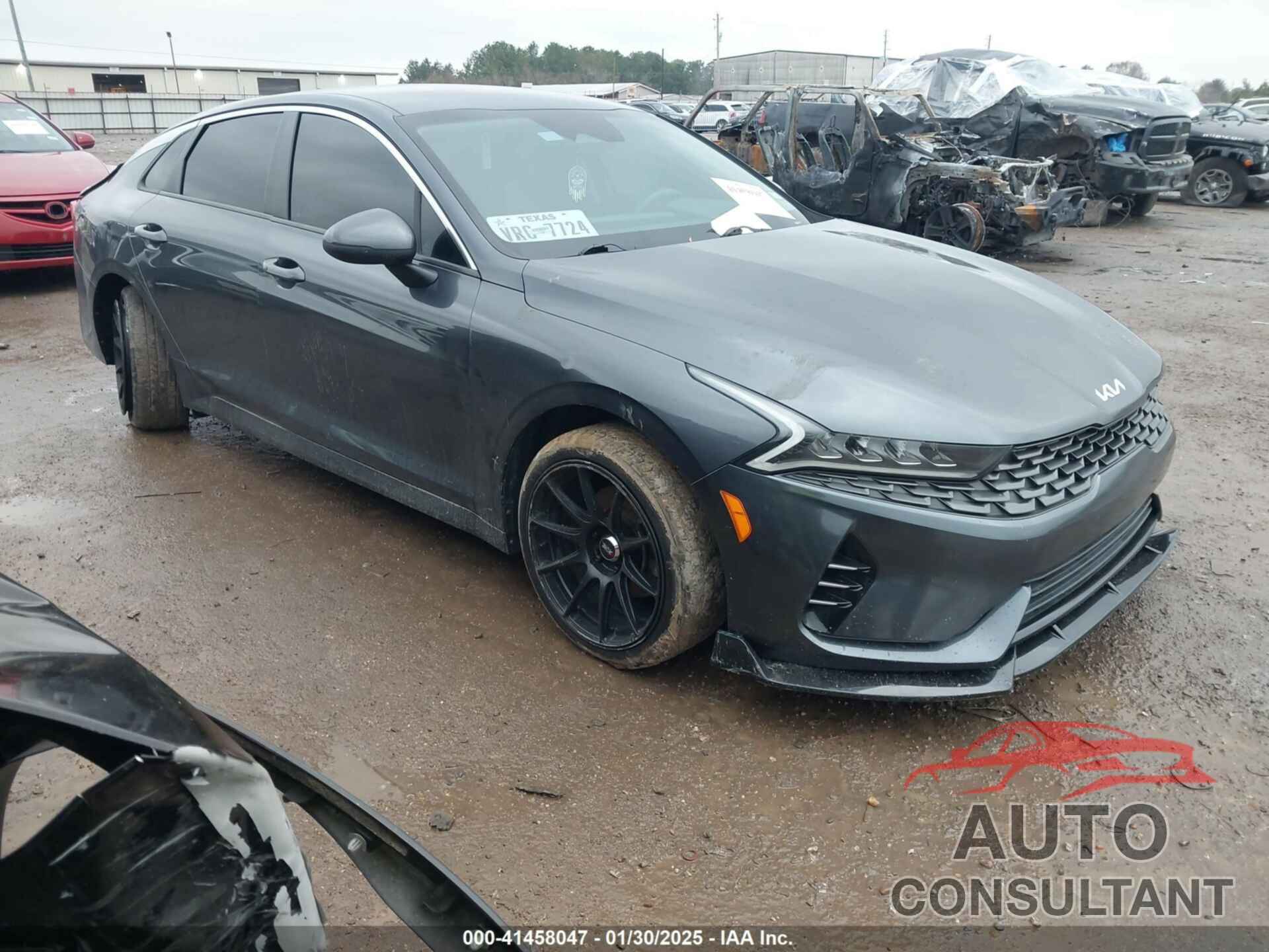 KIA K5 2022 - 5XXG14J25NG105562