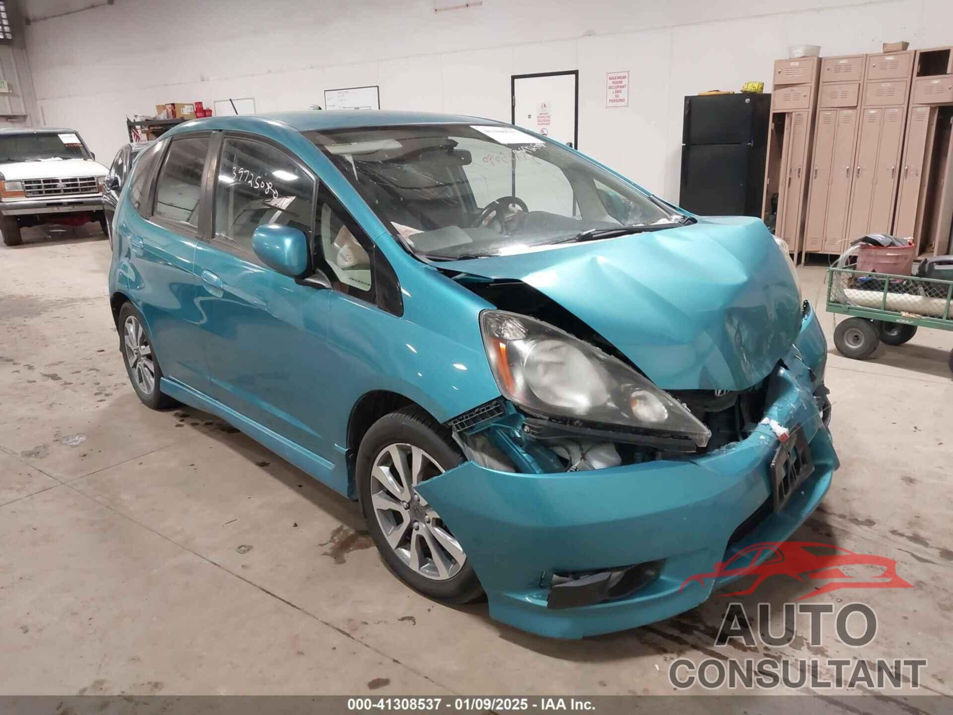 HONDA FIT 2013 - JHMGE8H68DC055337