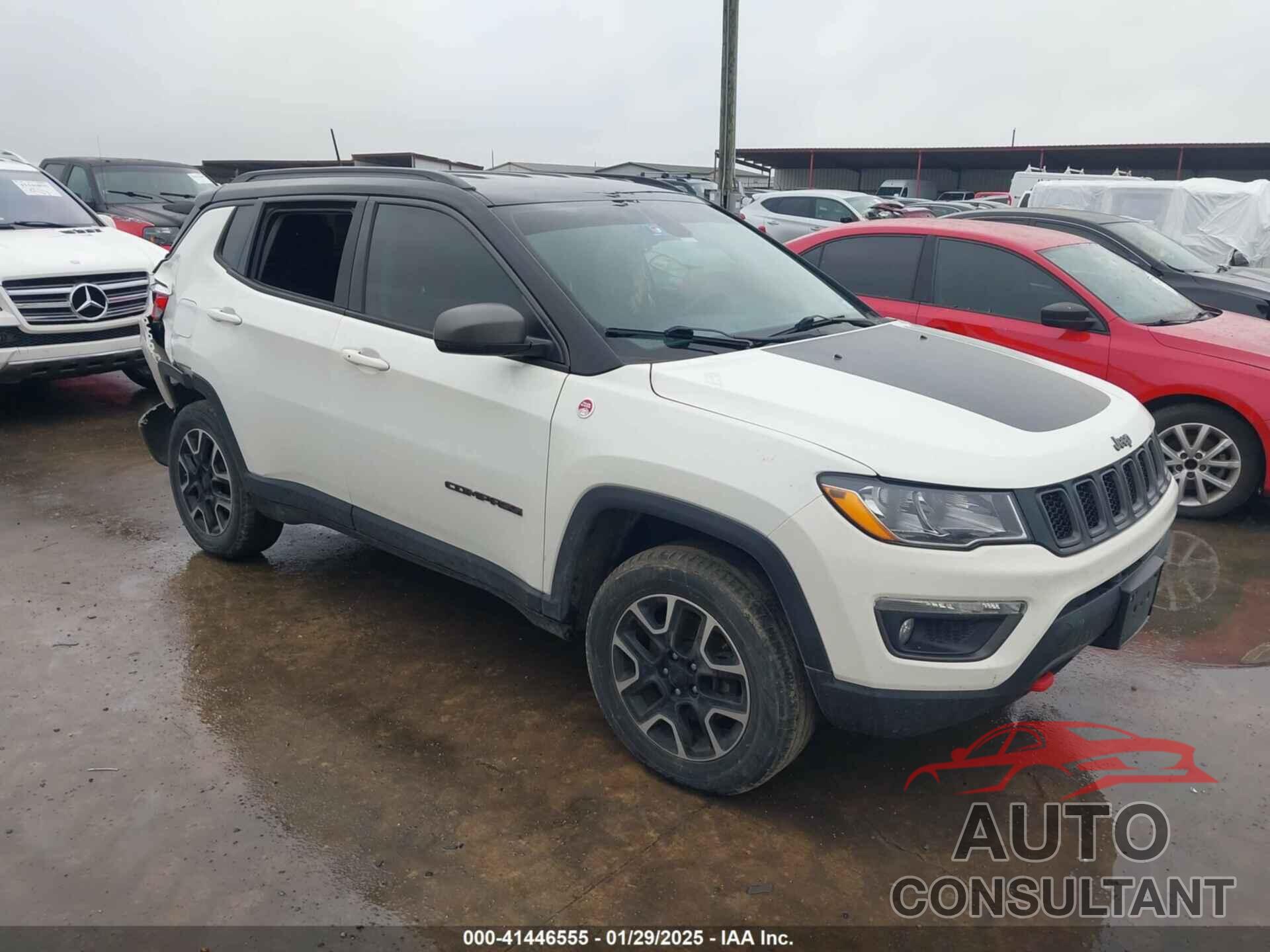 JEEP COMPASS 2019 - 3C4NJDDB6KT811491