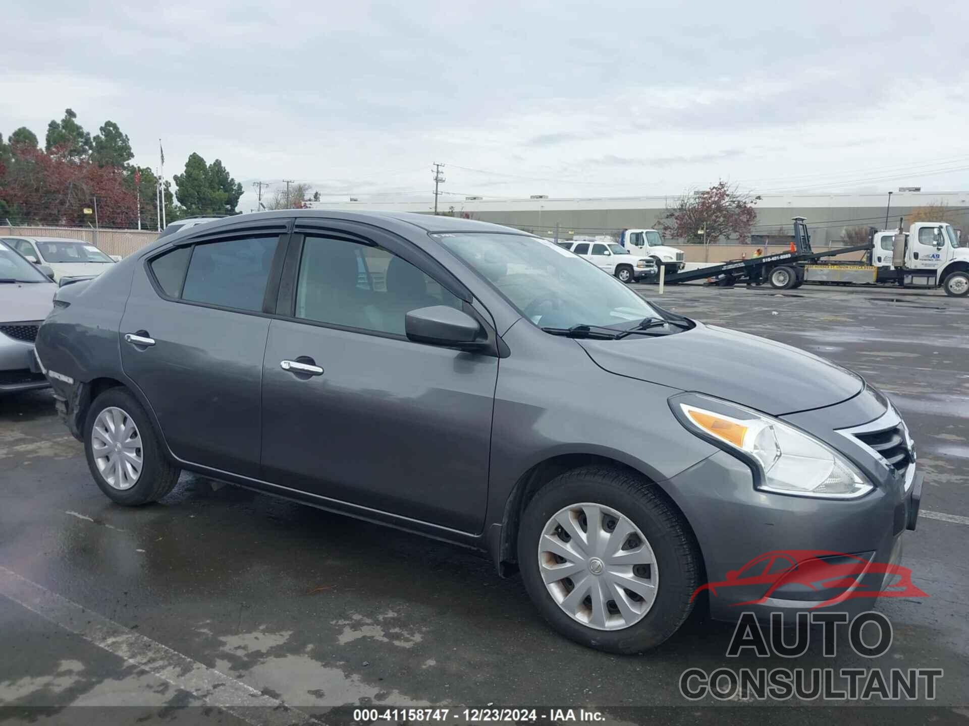 NISSAN VERSA 2017 - 3N1CN7AP7HL855475