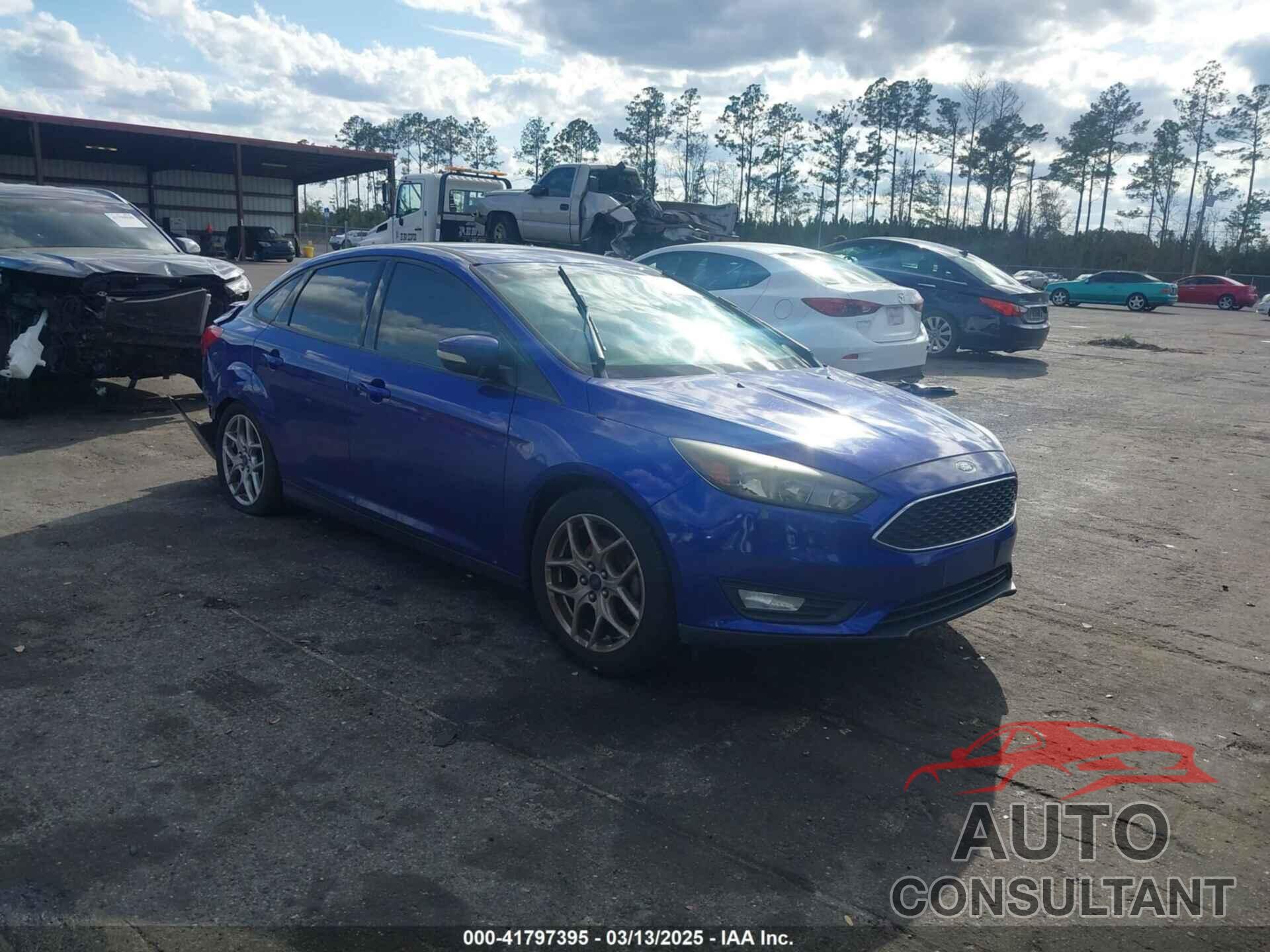 FORD FOCUS 2015 - 1FADP3F22FL267838