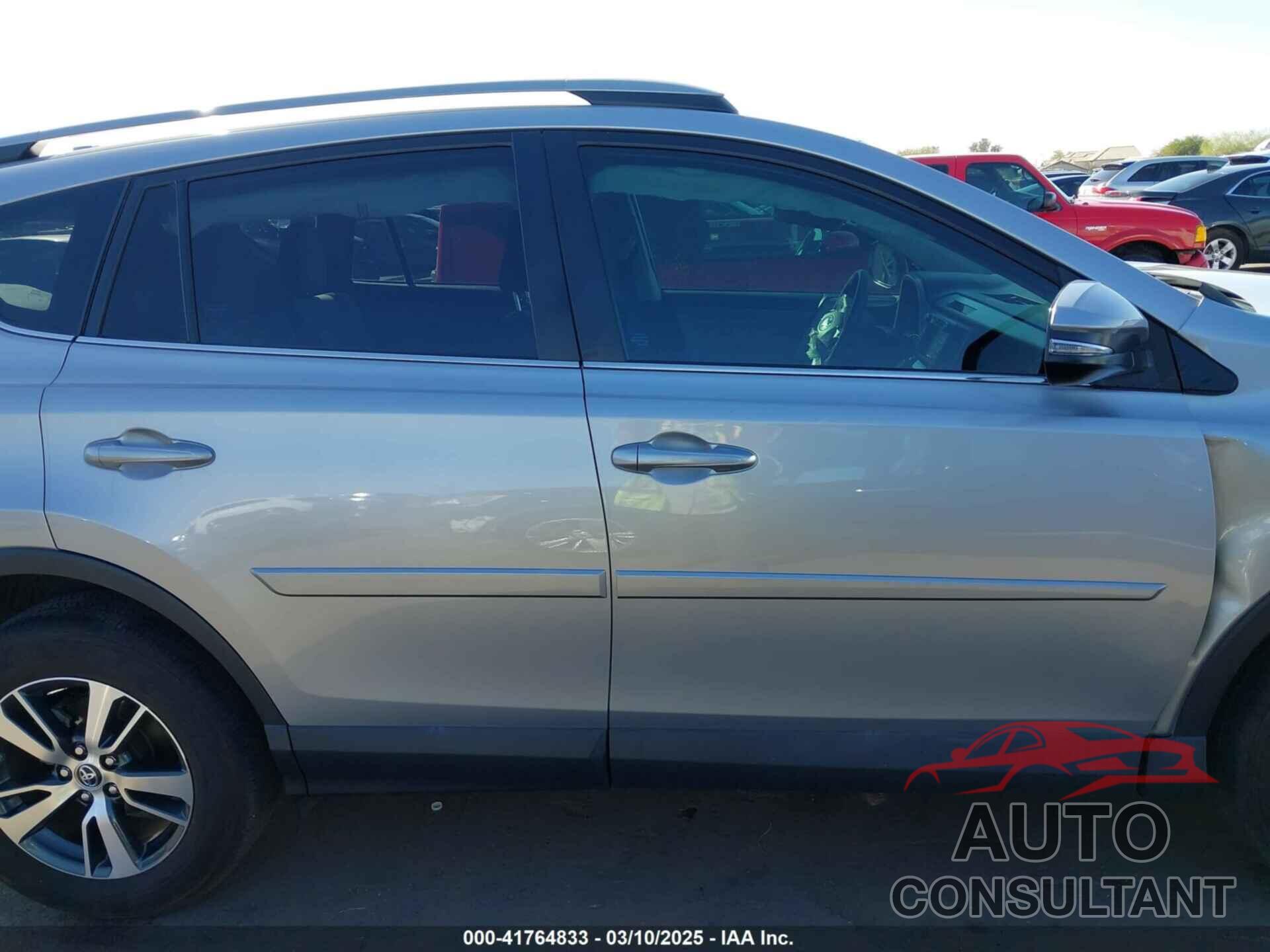 TOYOTA RAV4 2017 - 2T3WFREV2HW405480