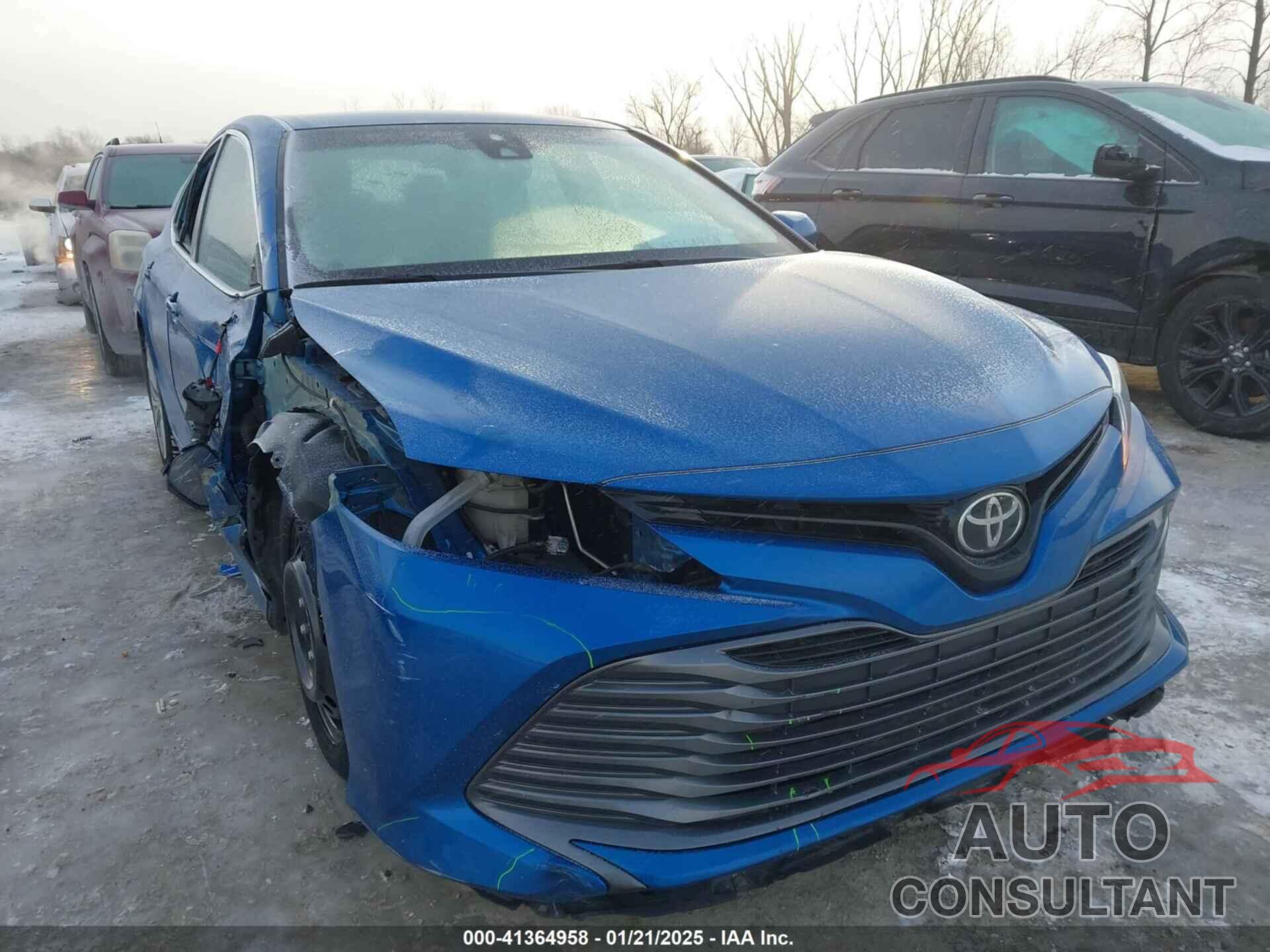 TOYOTA CAMRY 2020 - 4T1F11BK1LU009844