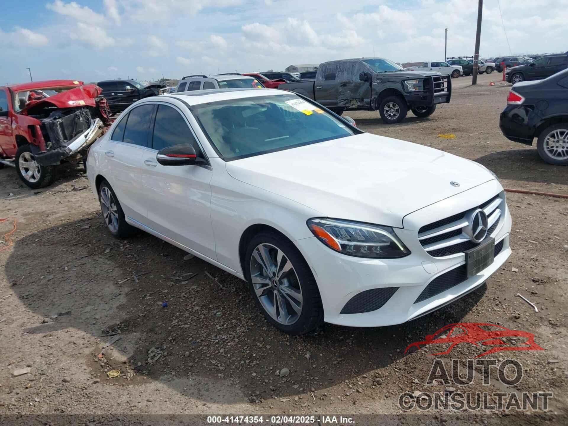 MERCEDES-BENZ C 300 2019 - 55SWF8DB0KU285014