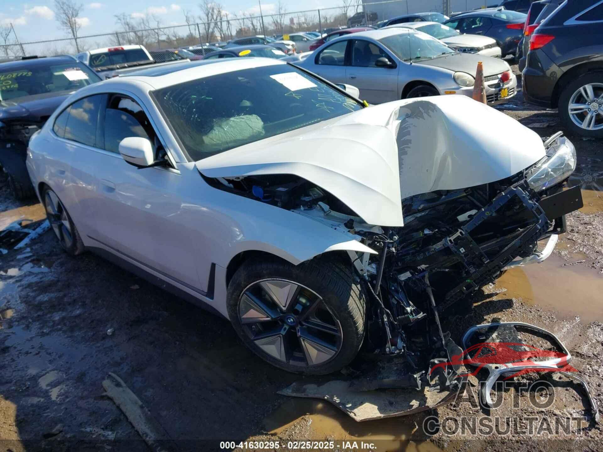 BMW I4 2024 - WBY83FB0XRFS41891
