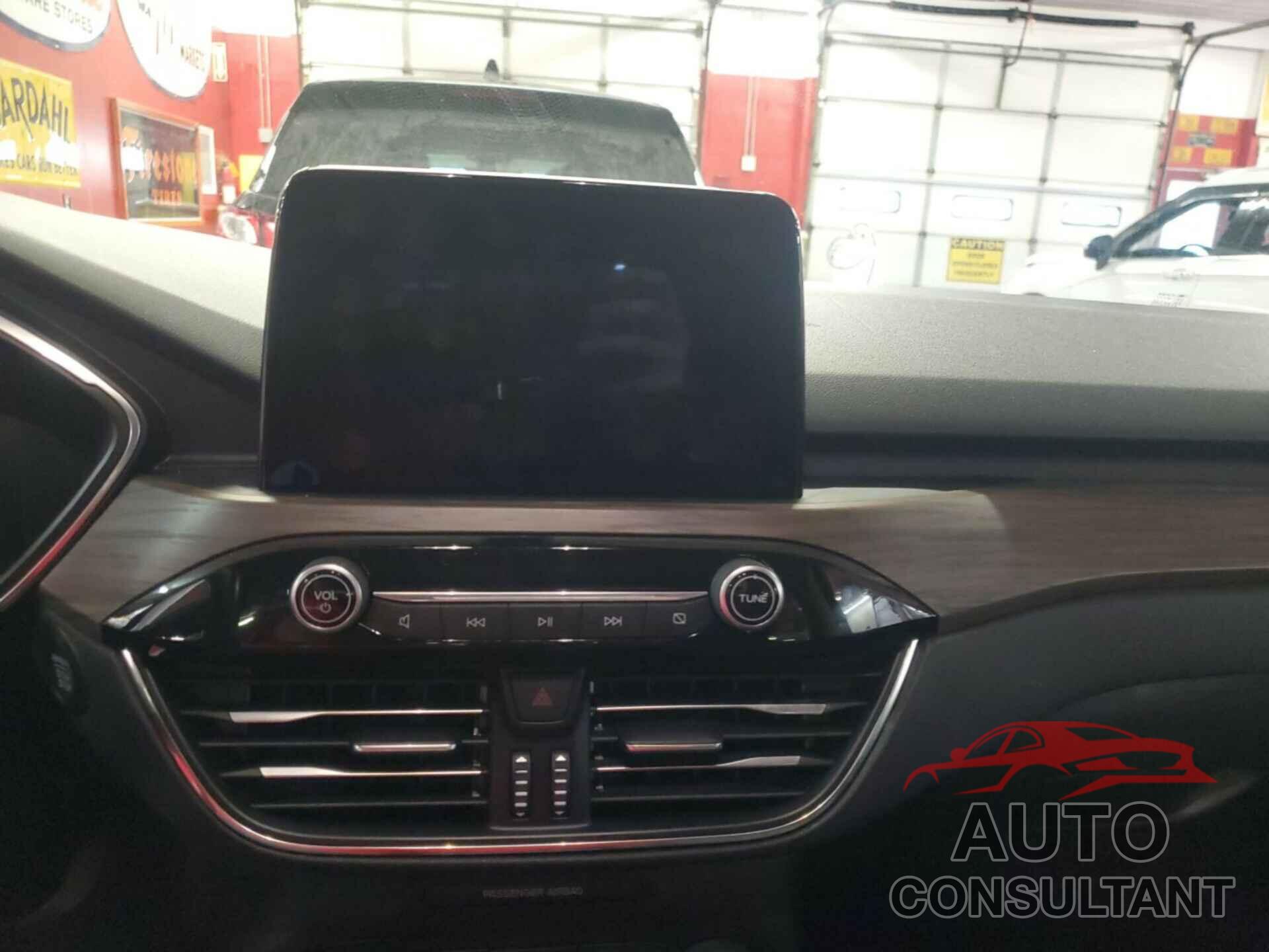 FORD ESCAPE 2020 - 1FMCU0DZ9LUC02015