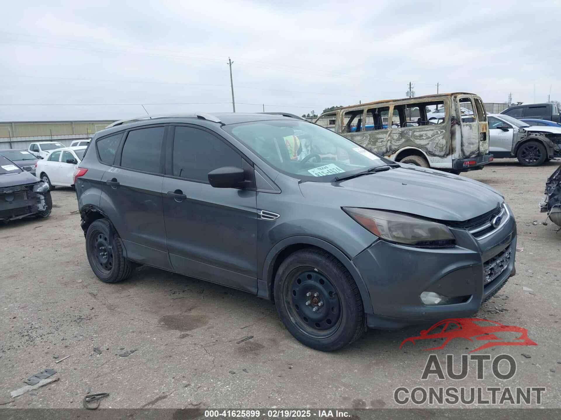 FORD ESCAPE 2013 - 1FMCU0F79DUD64708