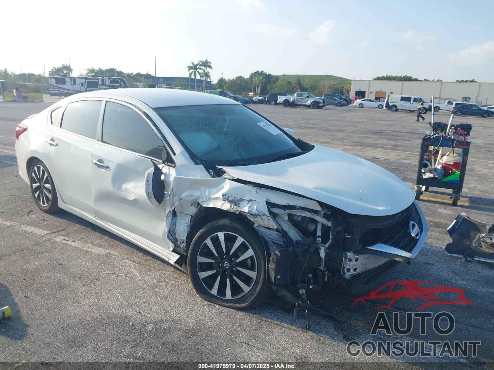 NISSAN ALTIMA 2018 - 1N4AL3AP9JC269564