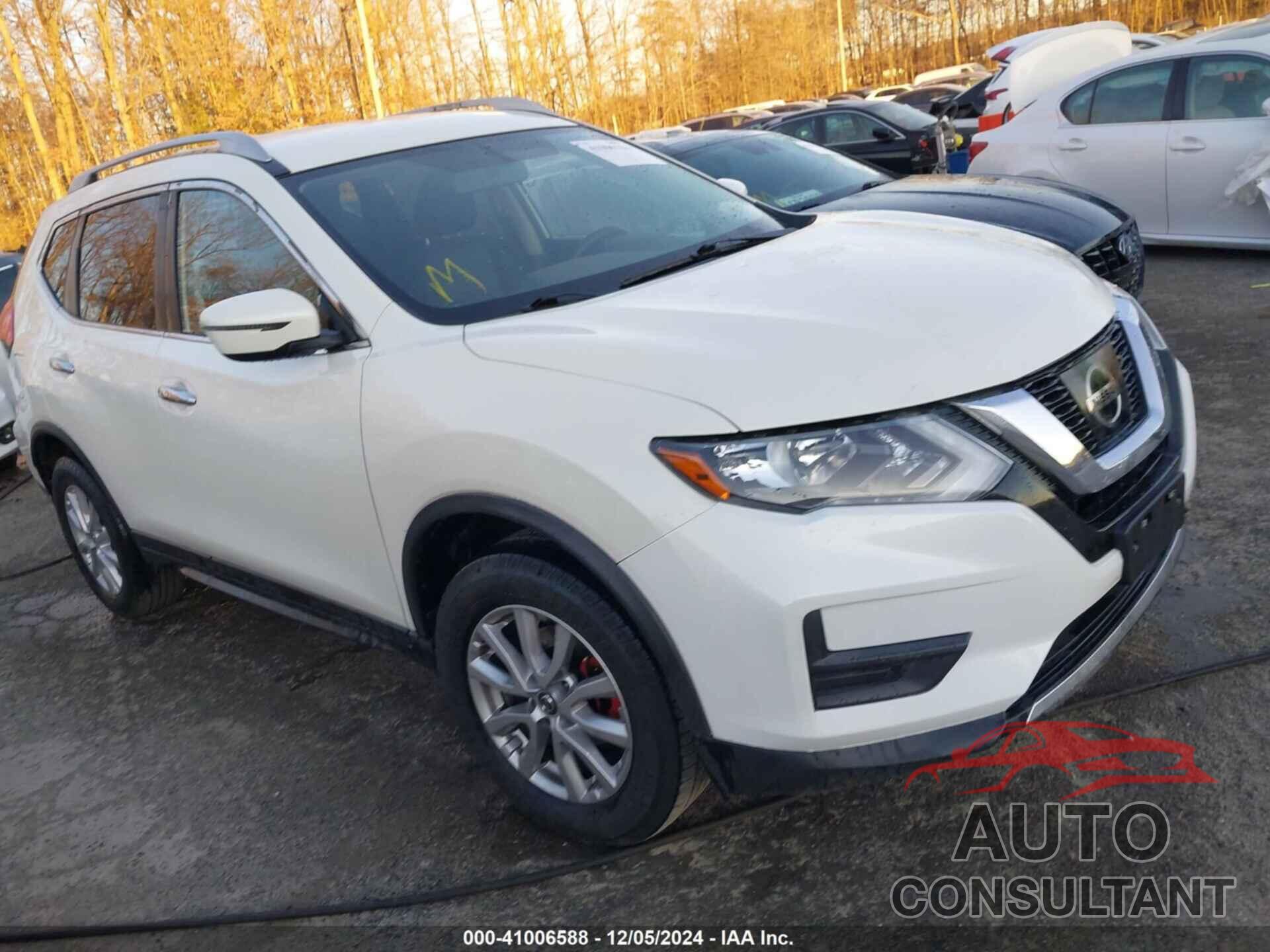 NISSAN ROGUE 2017 - JN8AT2MV8HW272113