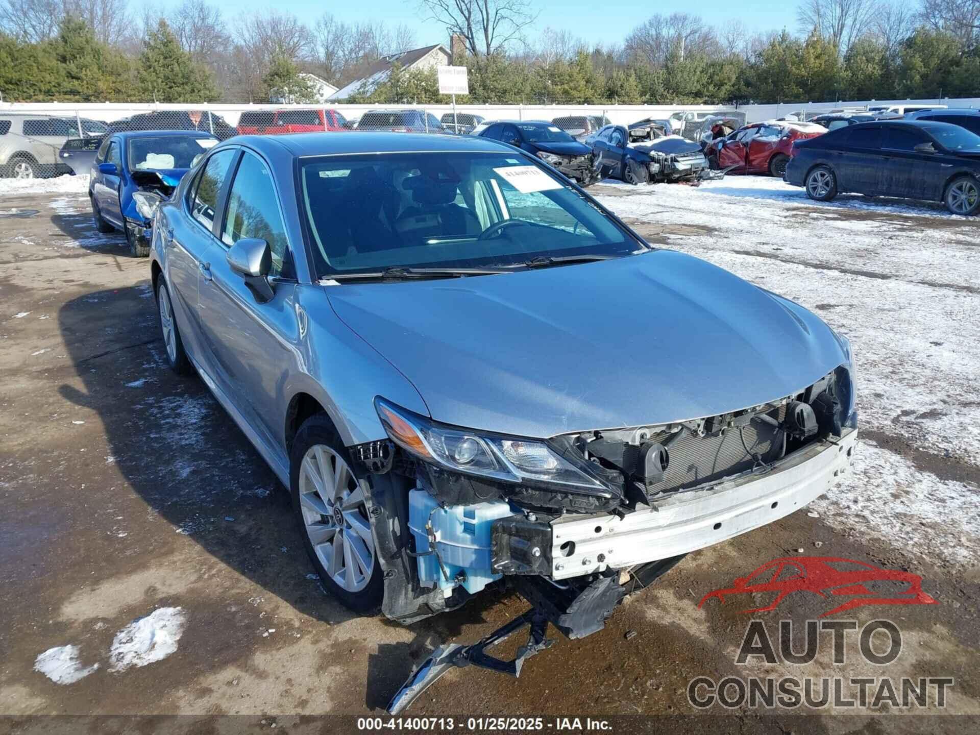 TOYOTA CAMRY 2022 - 4T1C11AK9NU664499