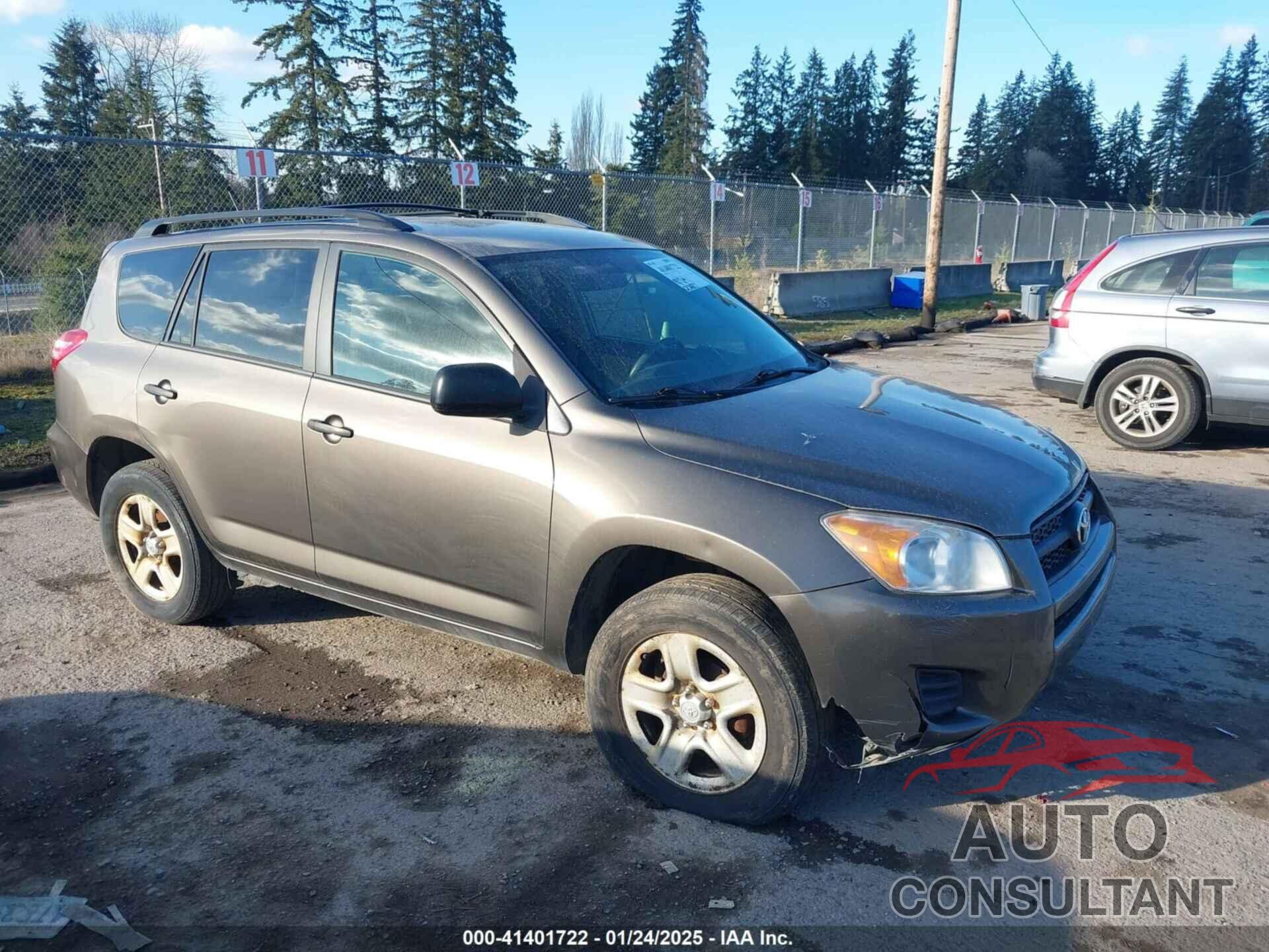 TOYOTA RAV4 2011 - 2T3BF4DV4BW130625