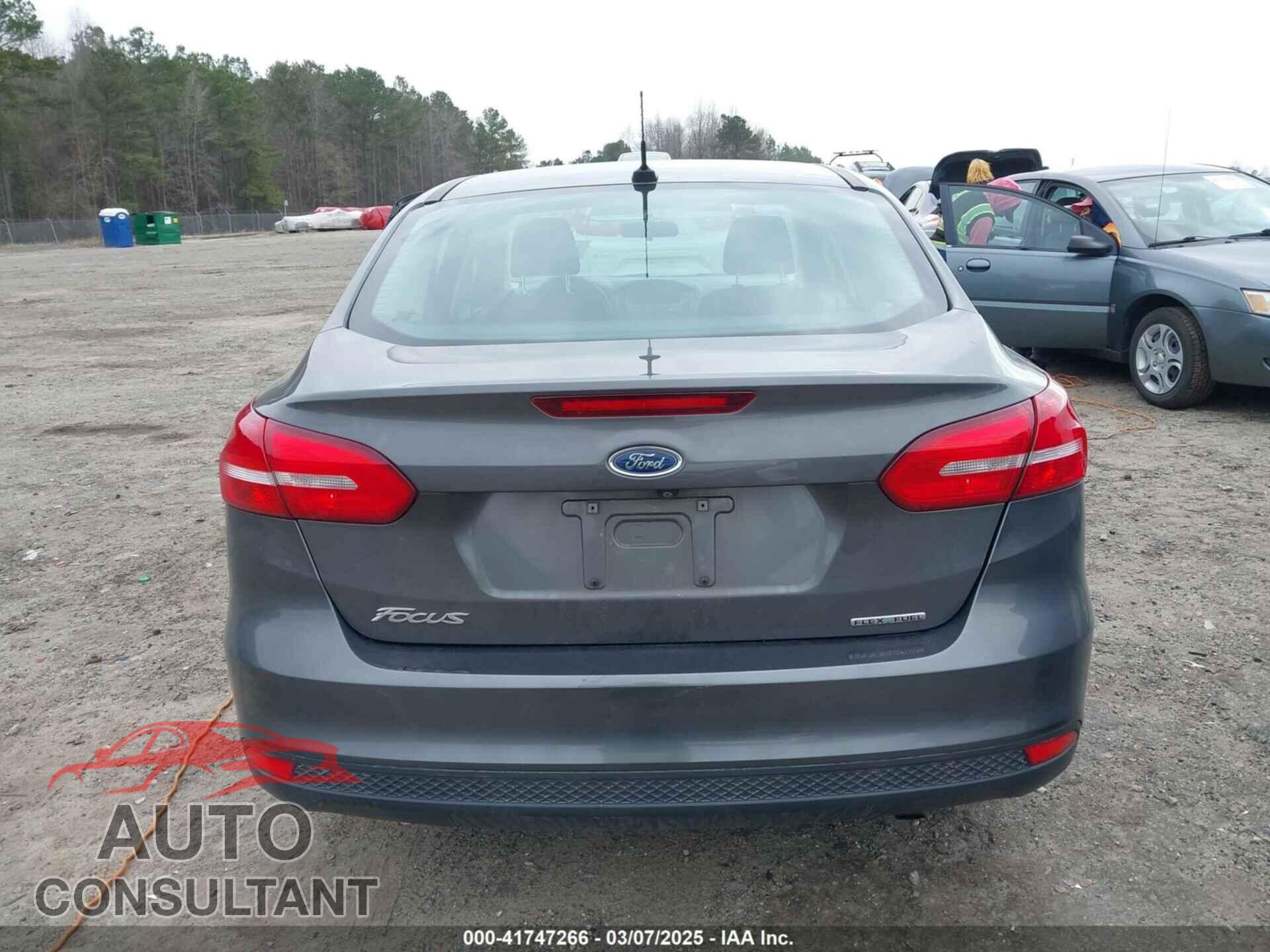 FORD FOCUS 2016 - 1FADP3E21GL249480