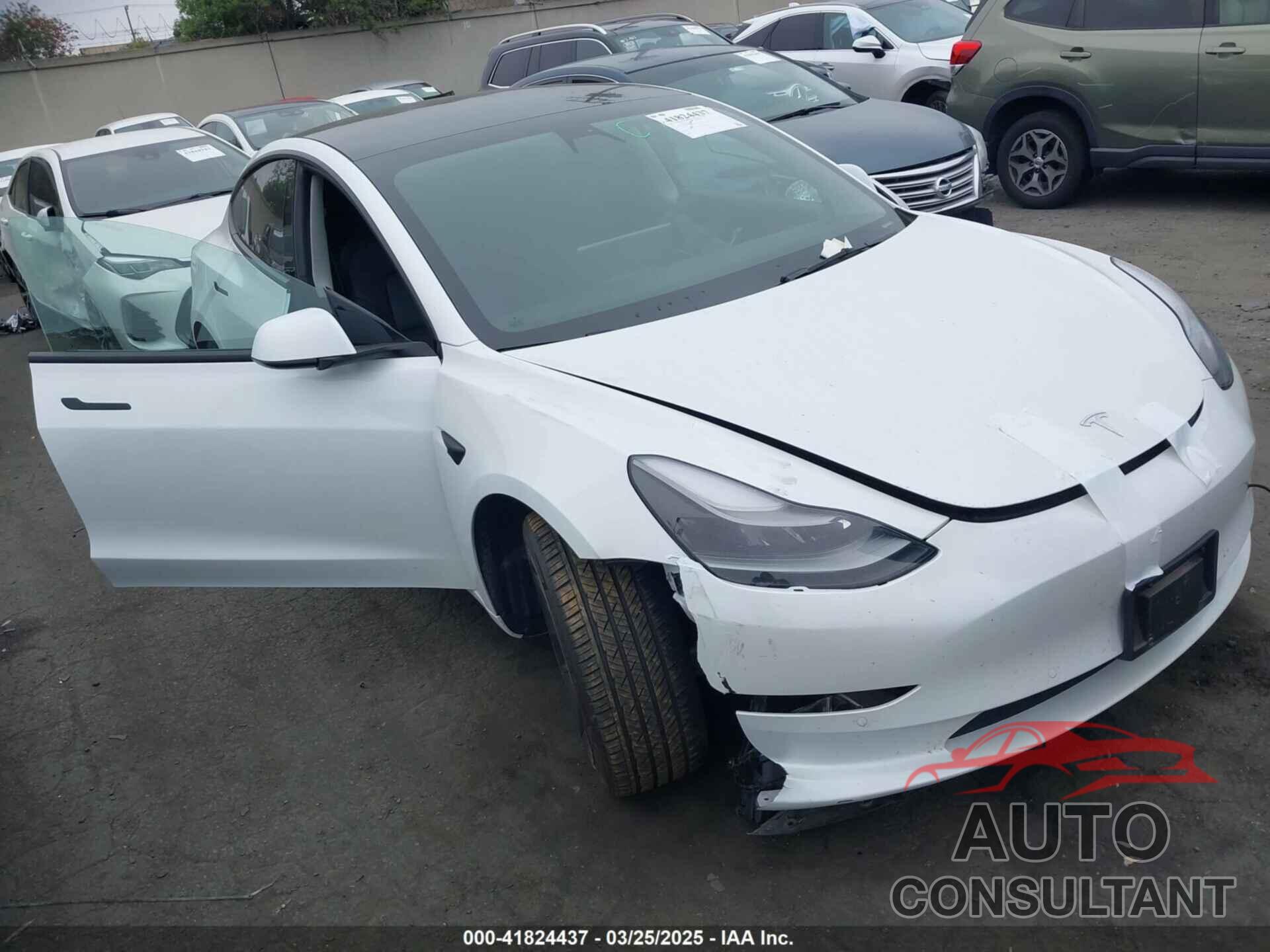 TESLA MODEL 3 2022 - 5YJ3E1EA7NF108758