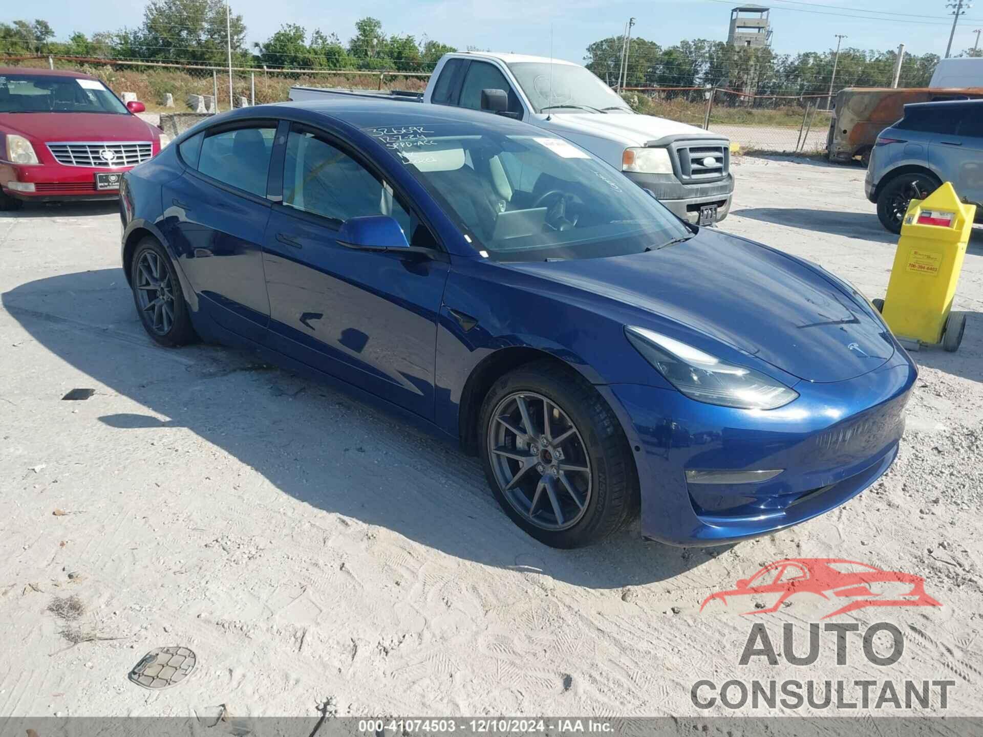 TESLA MODEL 3 2022 - 5YJ3E1EBXNF189683