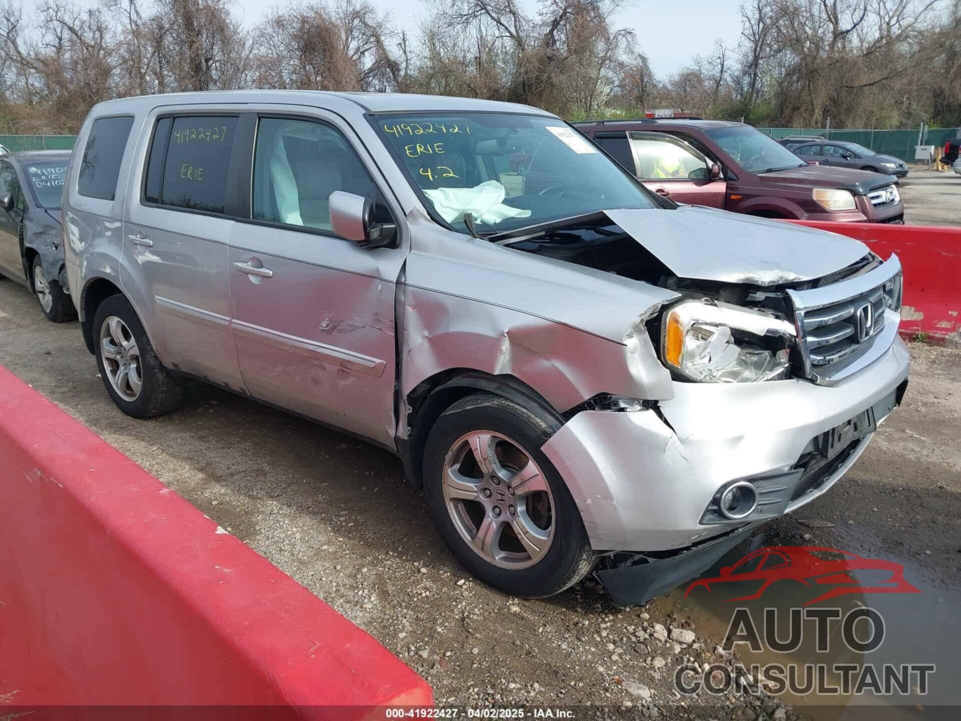HONDA PILOT 2014 - 5FNYF4H62EB056189