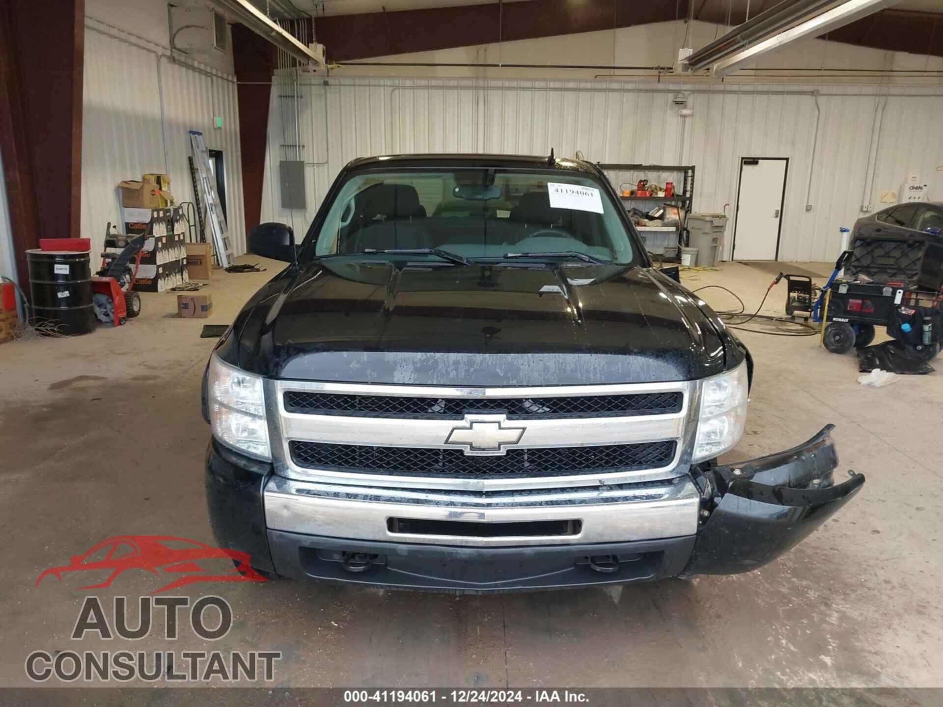 CHEVROLET SILVERADO 1500 2011 - 1GCRKREA0BZ341663