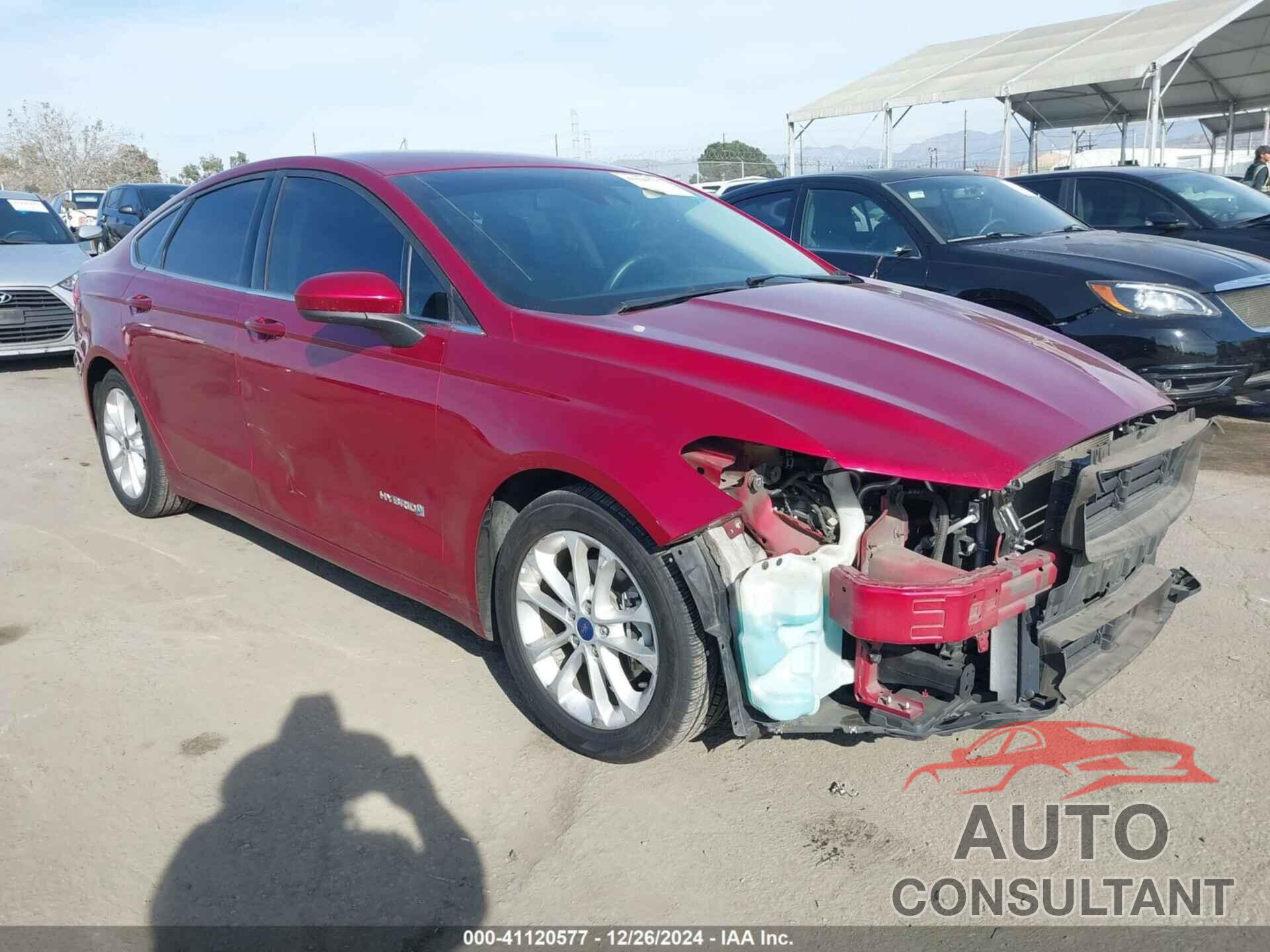 FORD FUSION HYBRID 2019 - 3FA6P0LU8KR188537