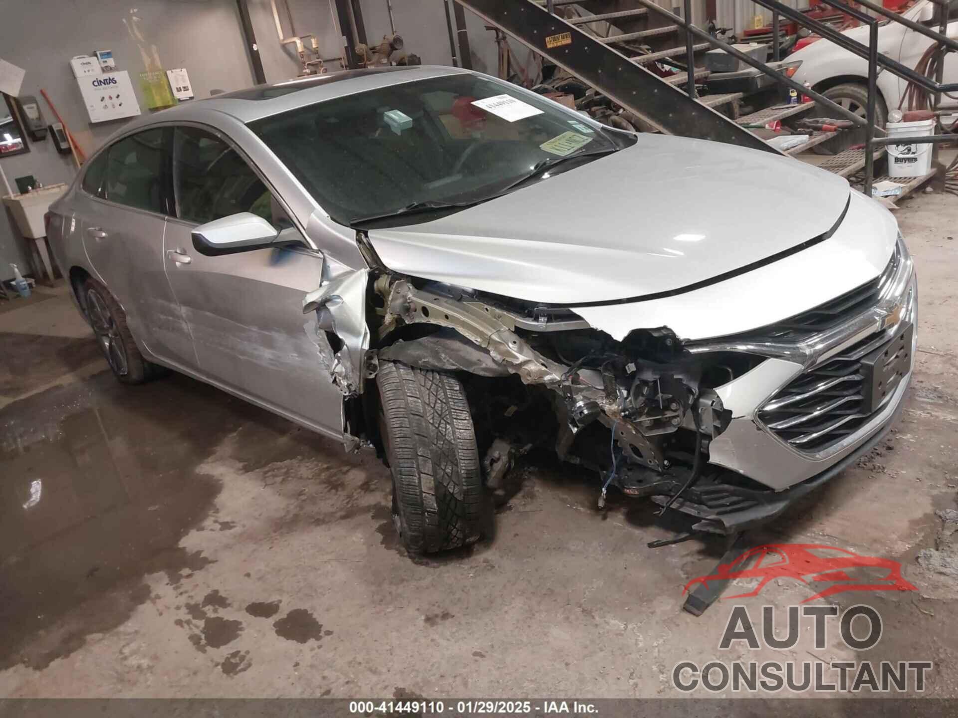 CHEVROLET MALIBU 2021 - 1G1ZD5ST1MF069291