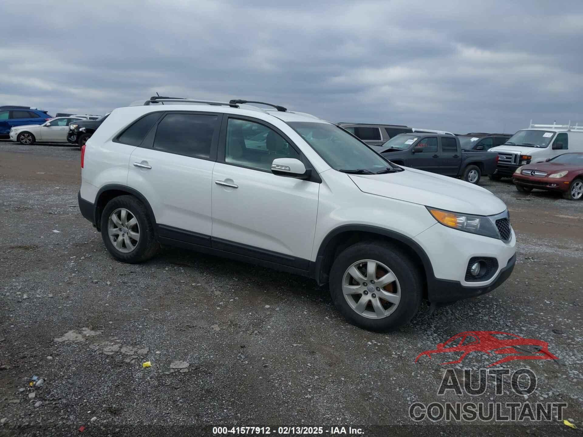 KIA SORENTO 2012 - 5XYKT3A60CG211718