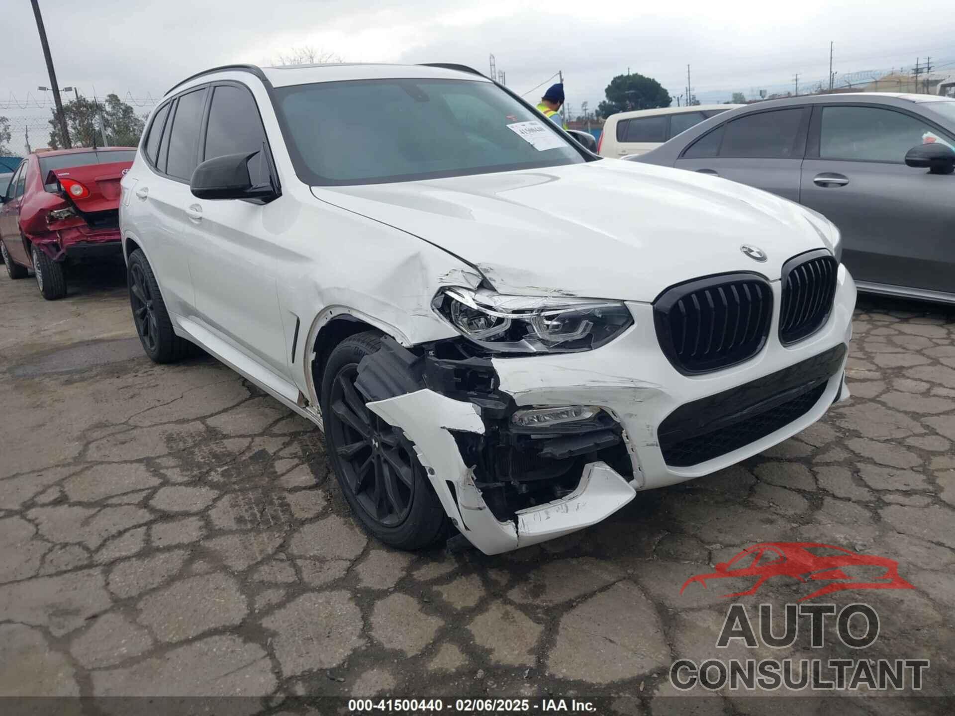 BMW X3 2018 - 5UXTS3C50J0Y99135