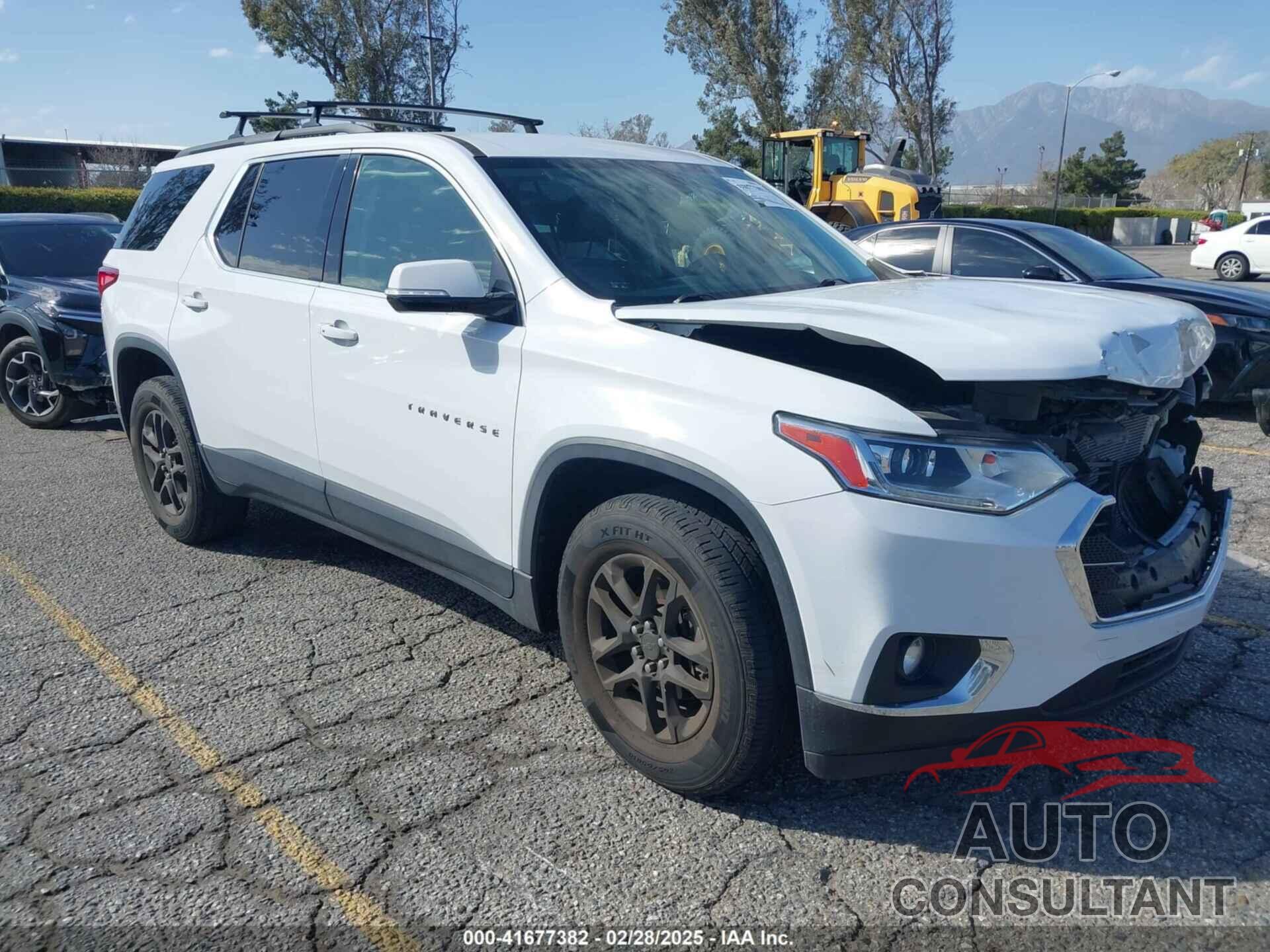 CHEVROLET TRAVERSE 2019 - 1GNERGKW6KJ120217