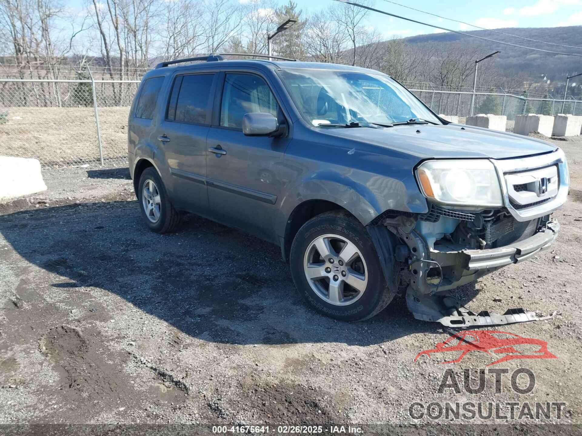 HONDA PILOT 2011 - 5FNYF4H65BB068140