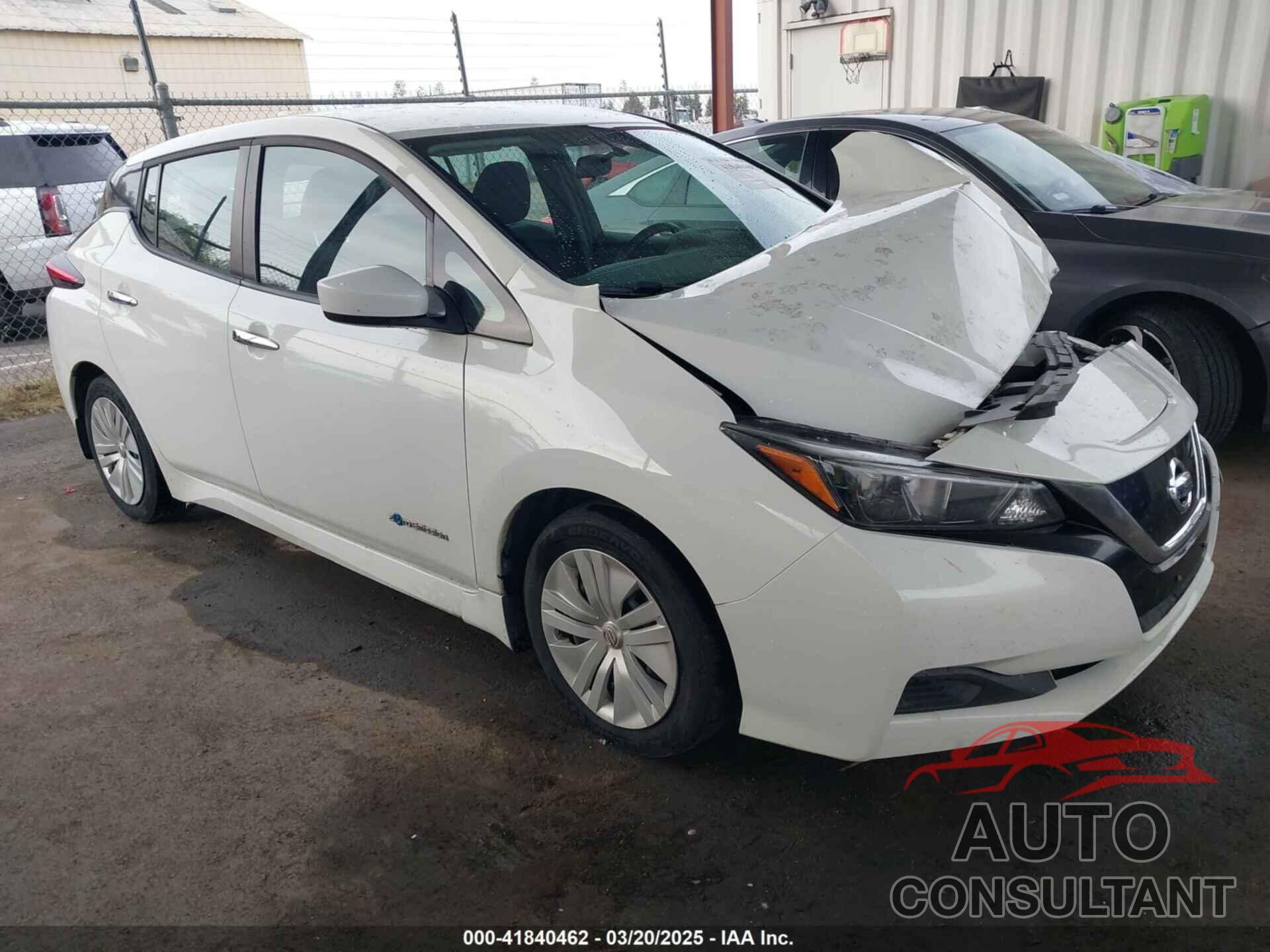 NISSAN LEAF 2018 - 1N4AZ1CP6JC303184