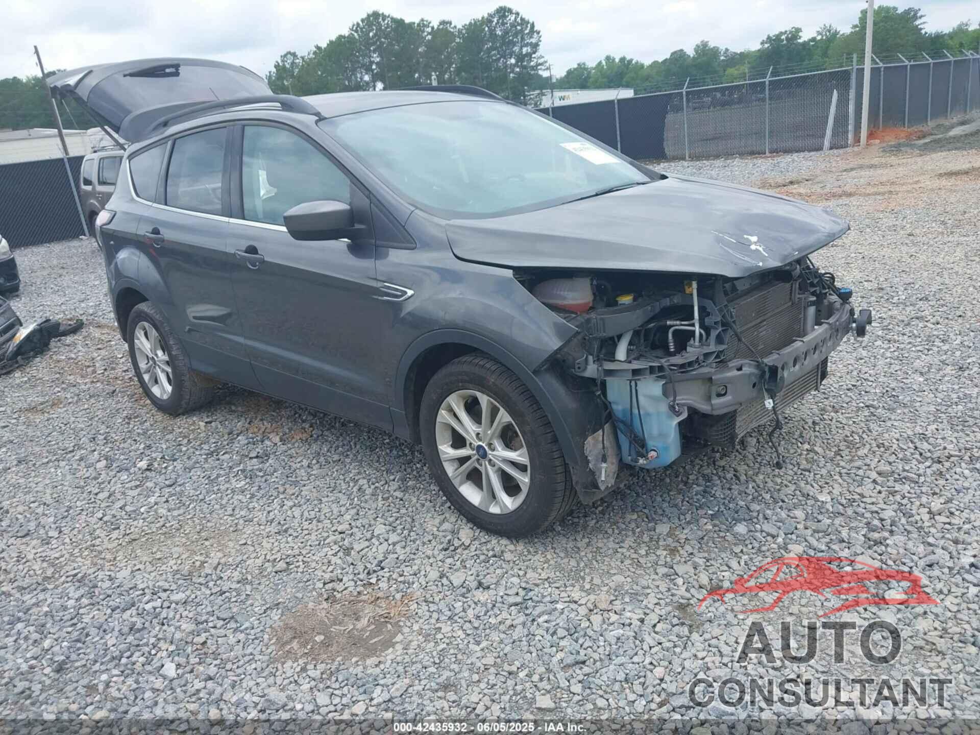 FORD ESCAPE 2017 - 1FMCU0G96HUC97362