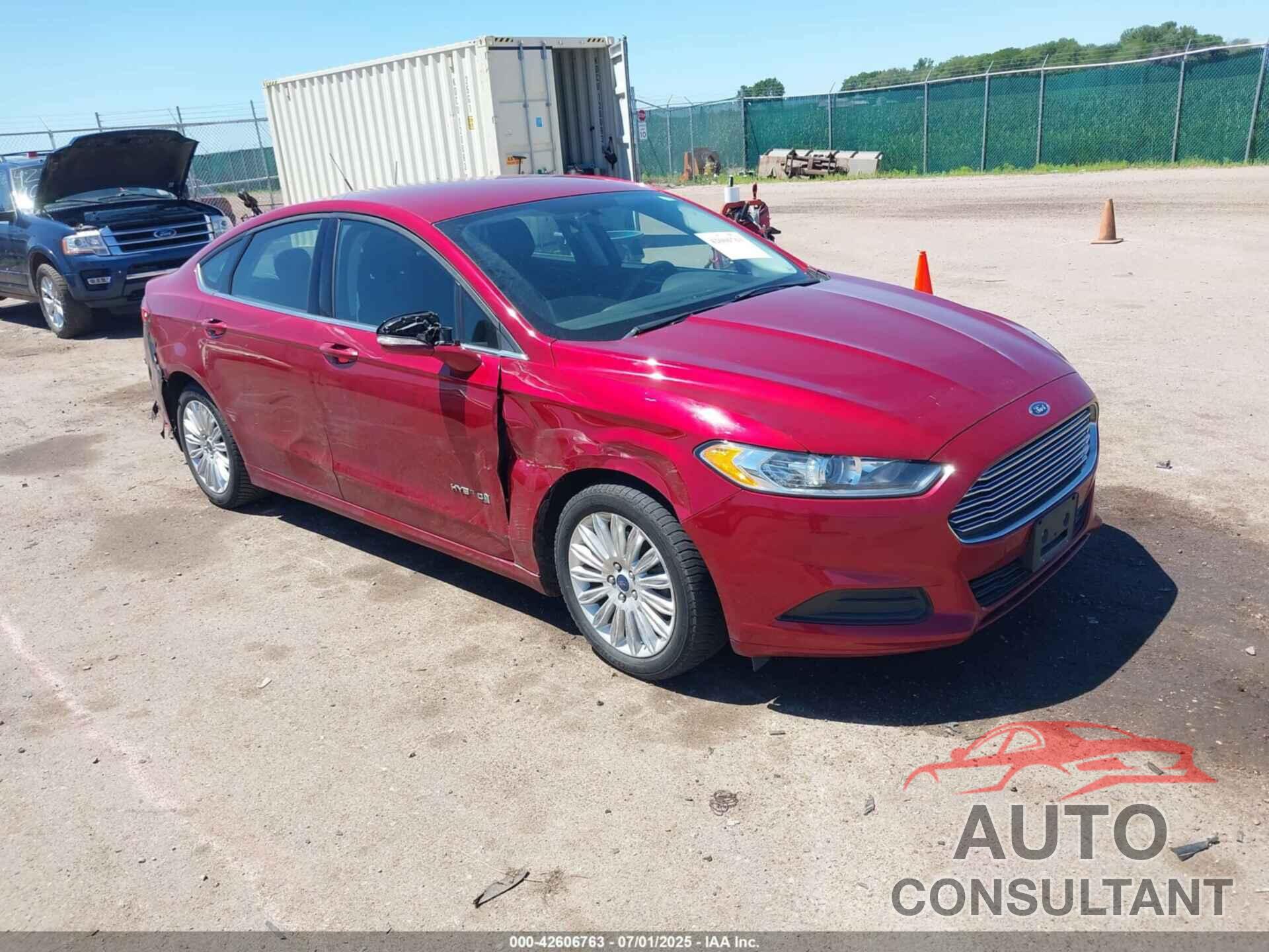 FORD FUSION HYBRID 2015 - 3FA6P0LU6FR146941