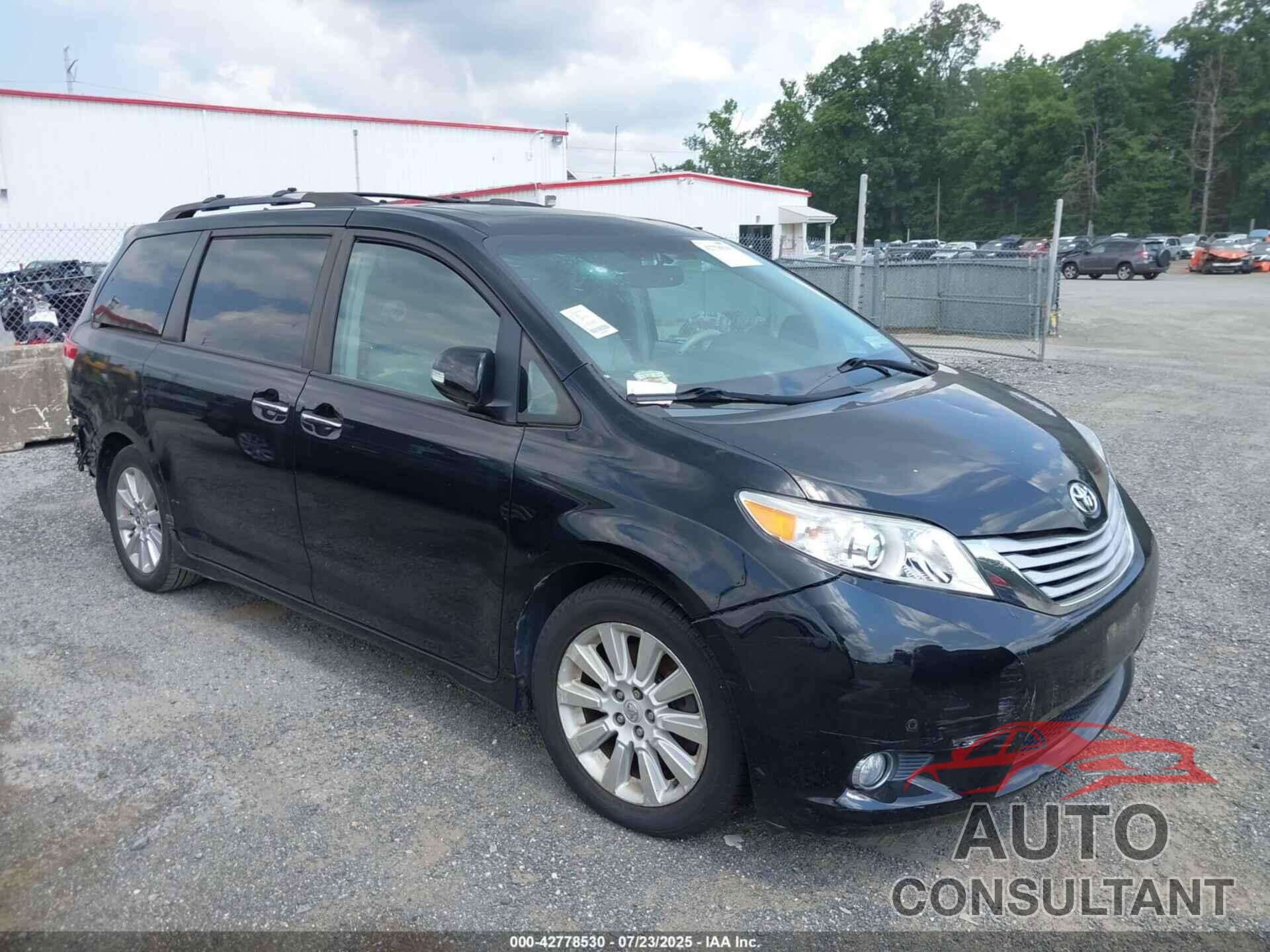 TOYOTA SIENNA 2013 - 5TDYK3DC5DS335311