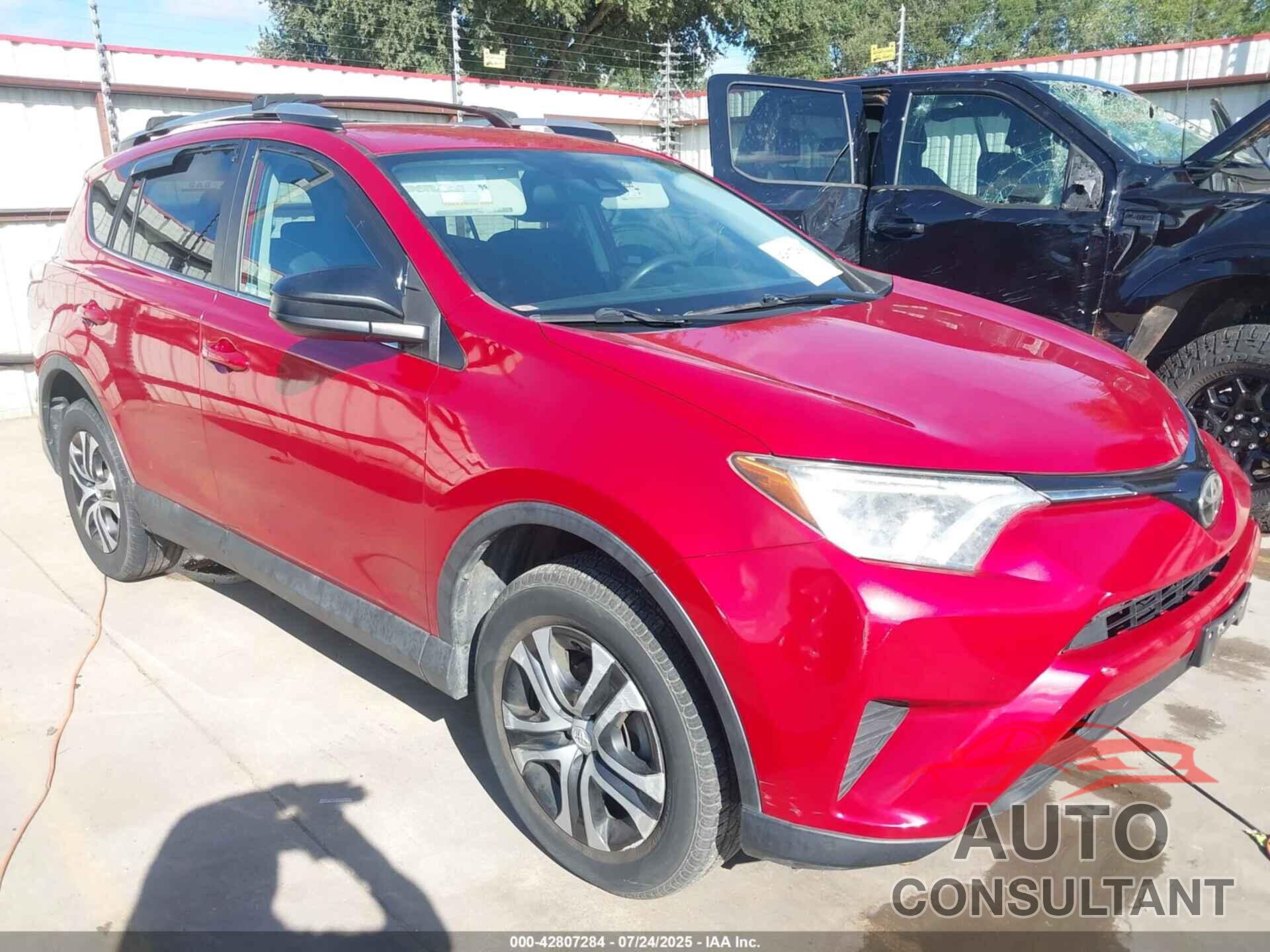 TOYOTA RAV4 2017 - 2T3BFREV2HW568743