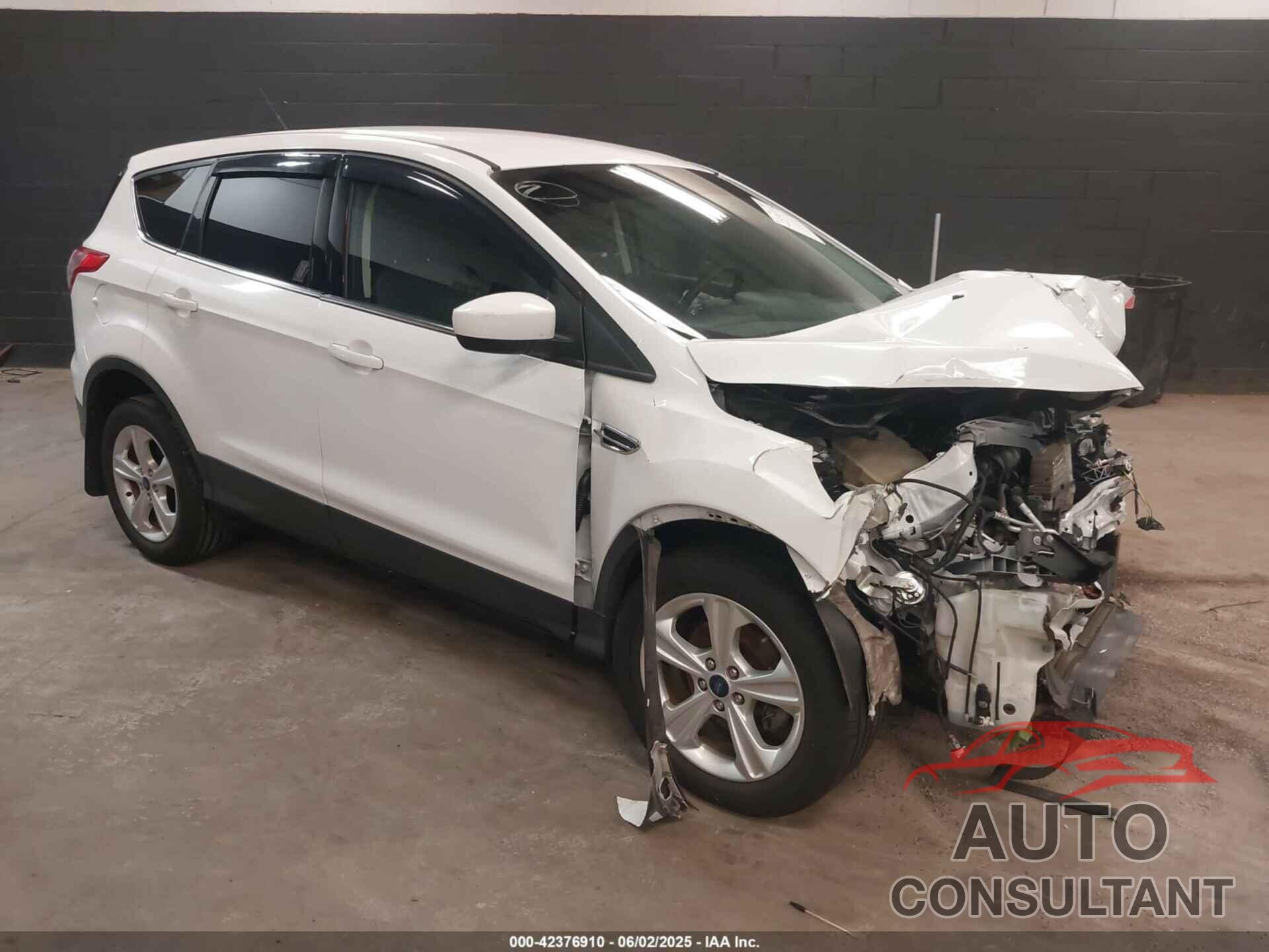 FORD ESCAPE 2016 - 1FMCU0G75GUC32323