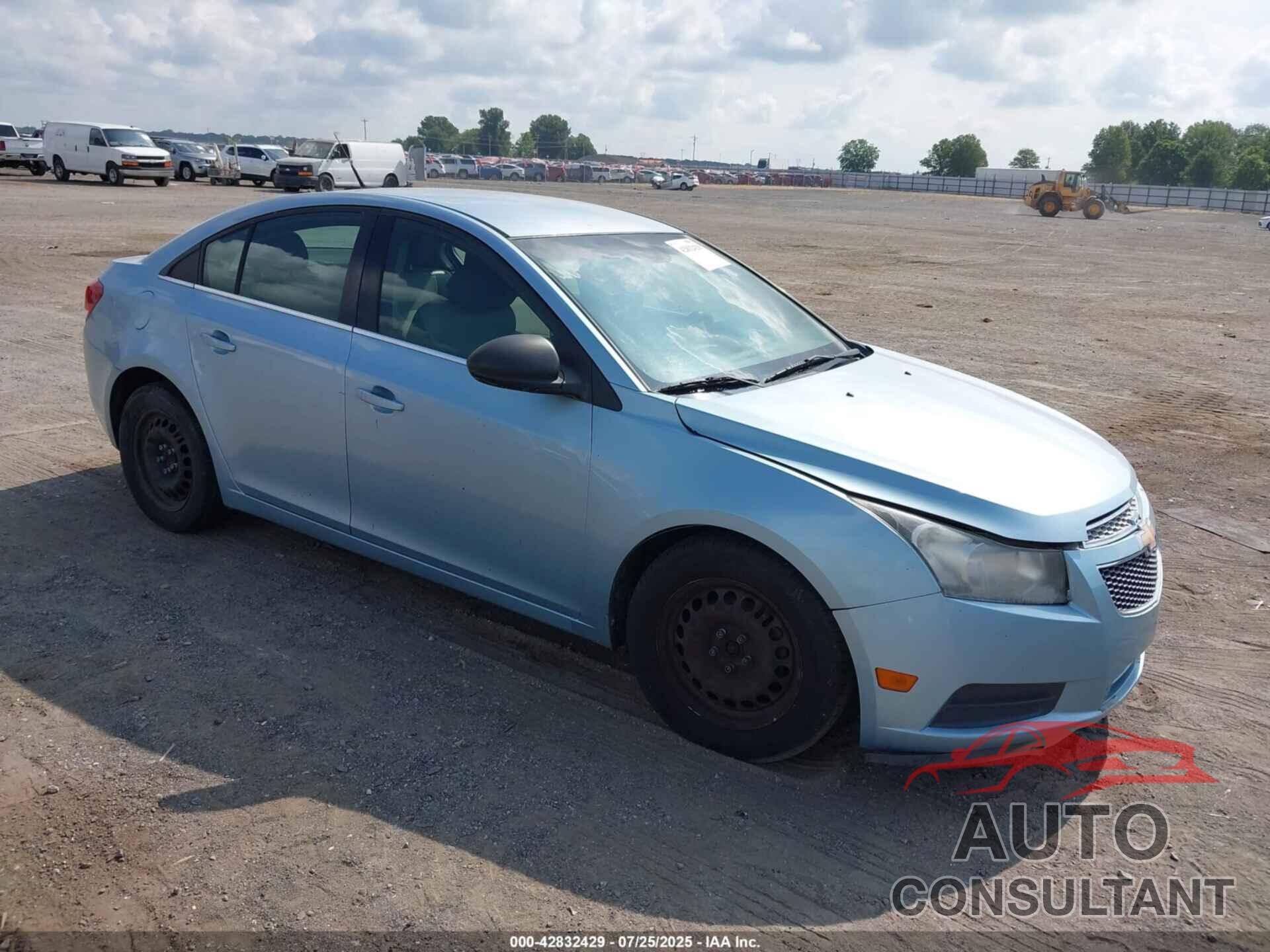 CHEVROLET CRUZE 2012 - 1G1PC5SH3C7188233