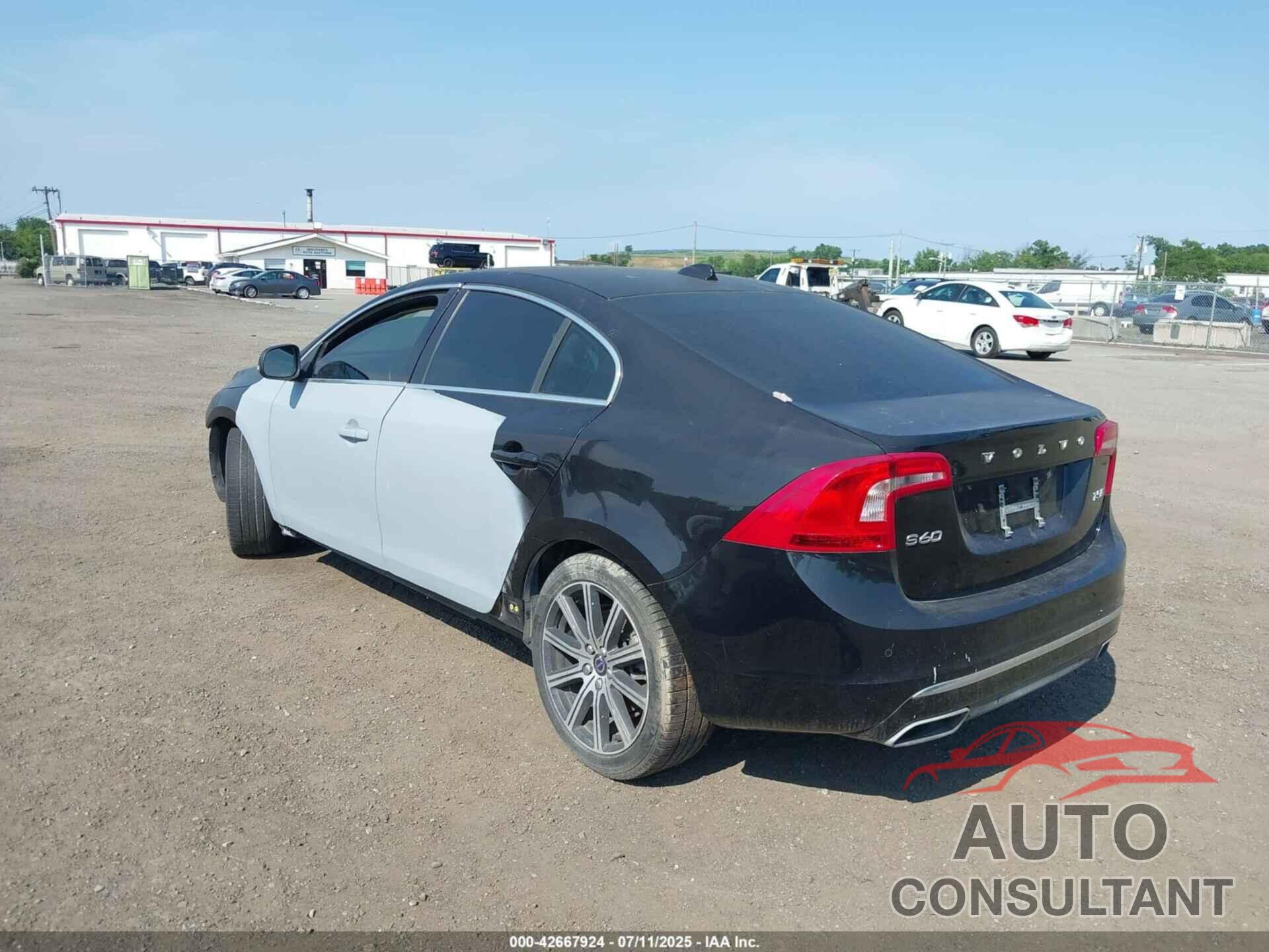 VOLVO S60 INSCRIPTION 2017 - LYV402TKXHB136158